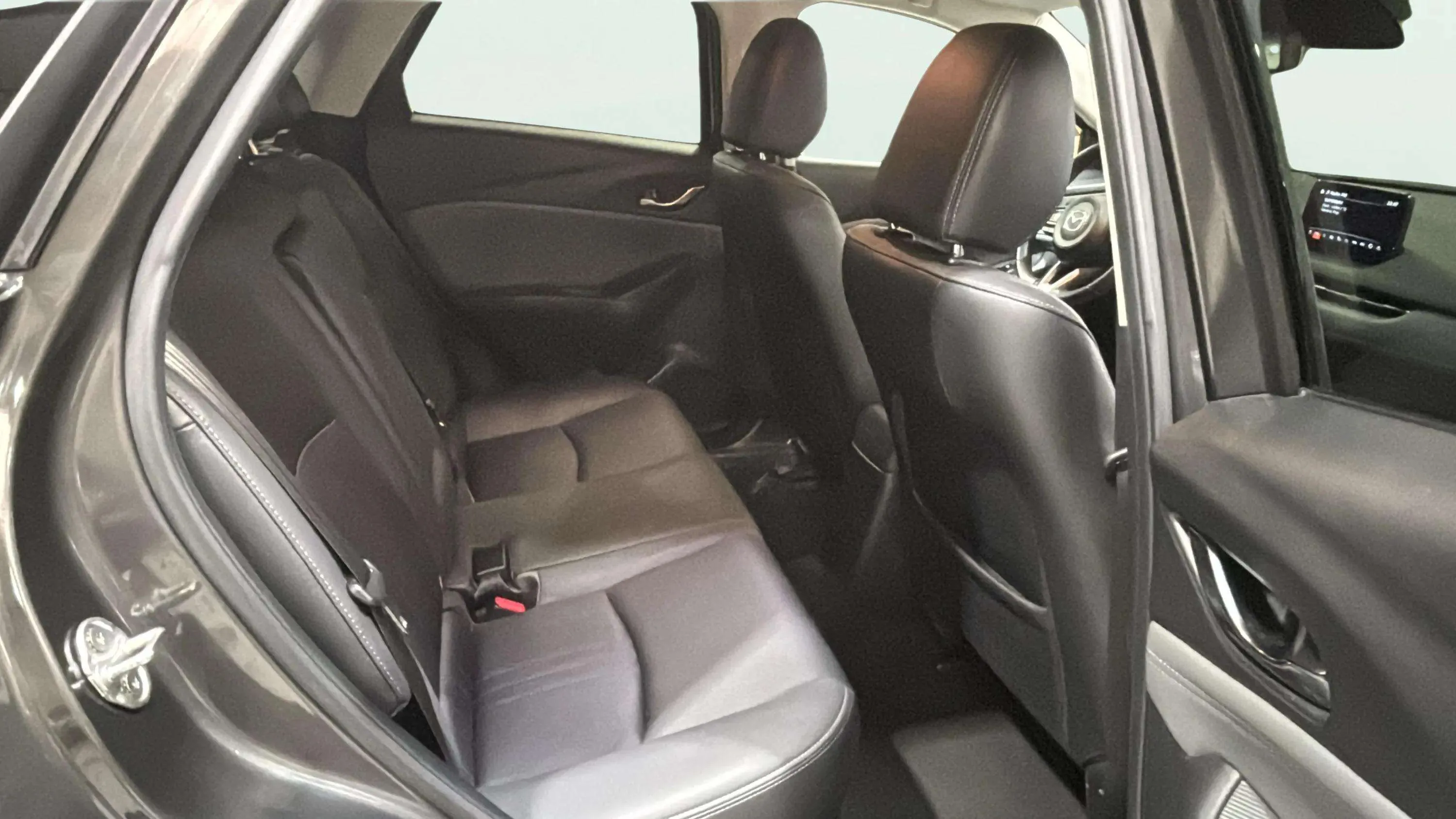 Mazda CX-3 2.0 G Evolution Design - foto 21