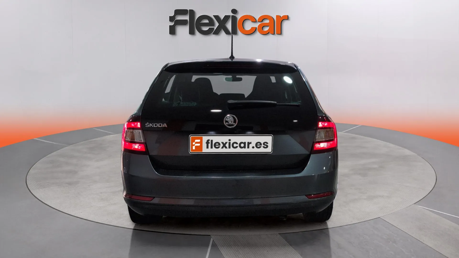 Škoda Rapid 1.0 TSI Ambition - foto 6