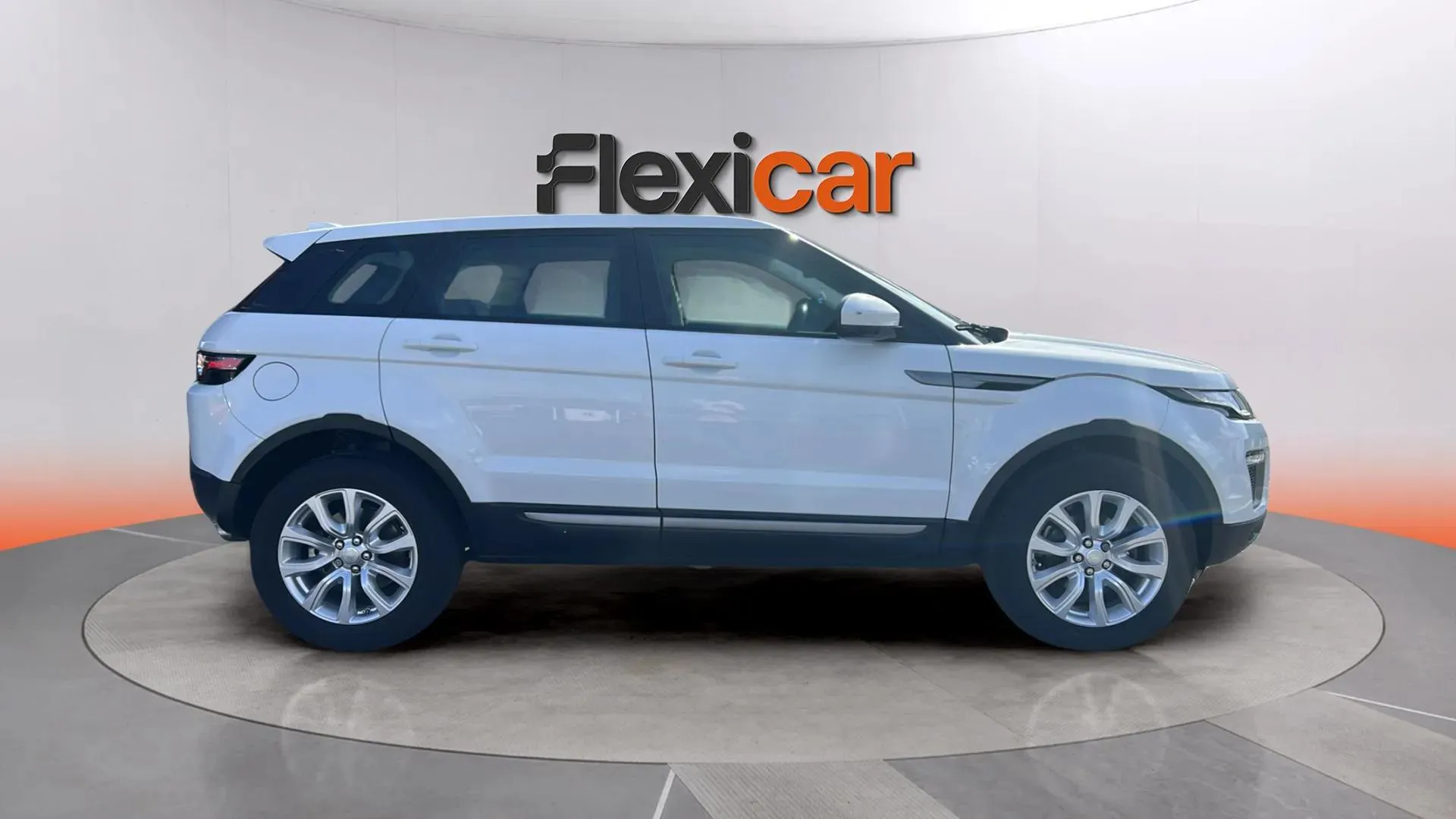 Land Rover Range Rover Evoque 2.0L eD4 Diesel 4x2 SE Dynamic - foto 3