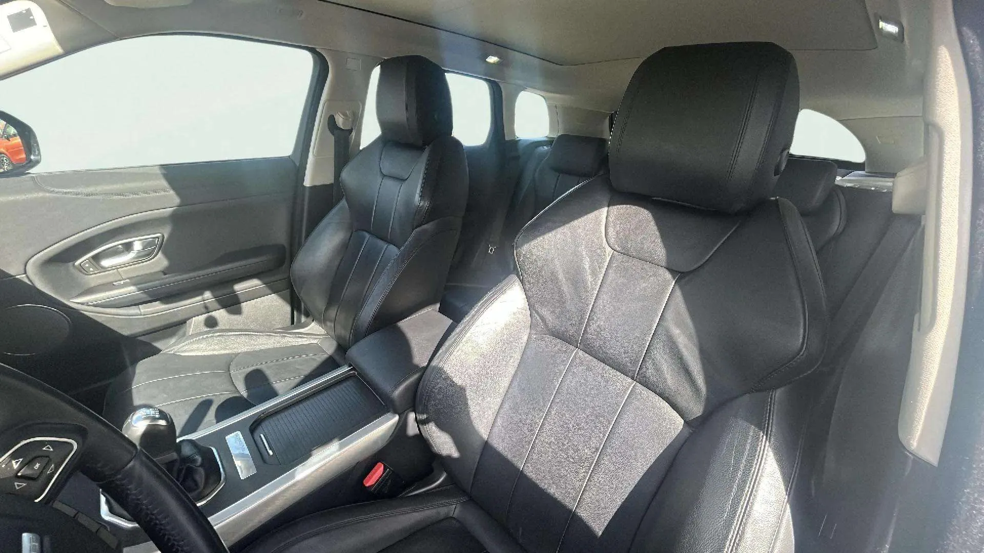 Land Rover Range Rover Evoque 2.0L eD4 Diesel 4x2 SE Dynamic - foto 24