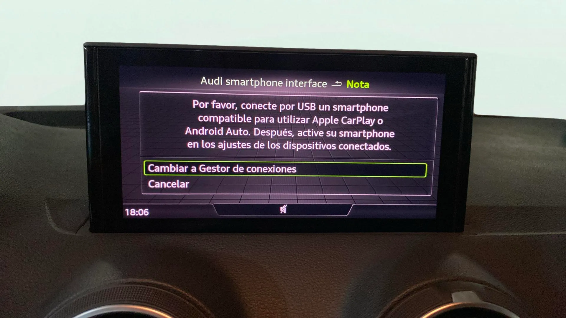 Audi Q2 Adrenalin 30 TFSI - foto 20