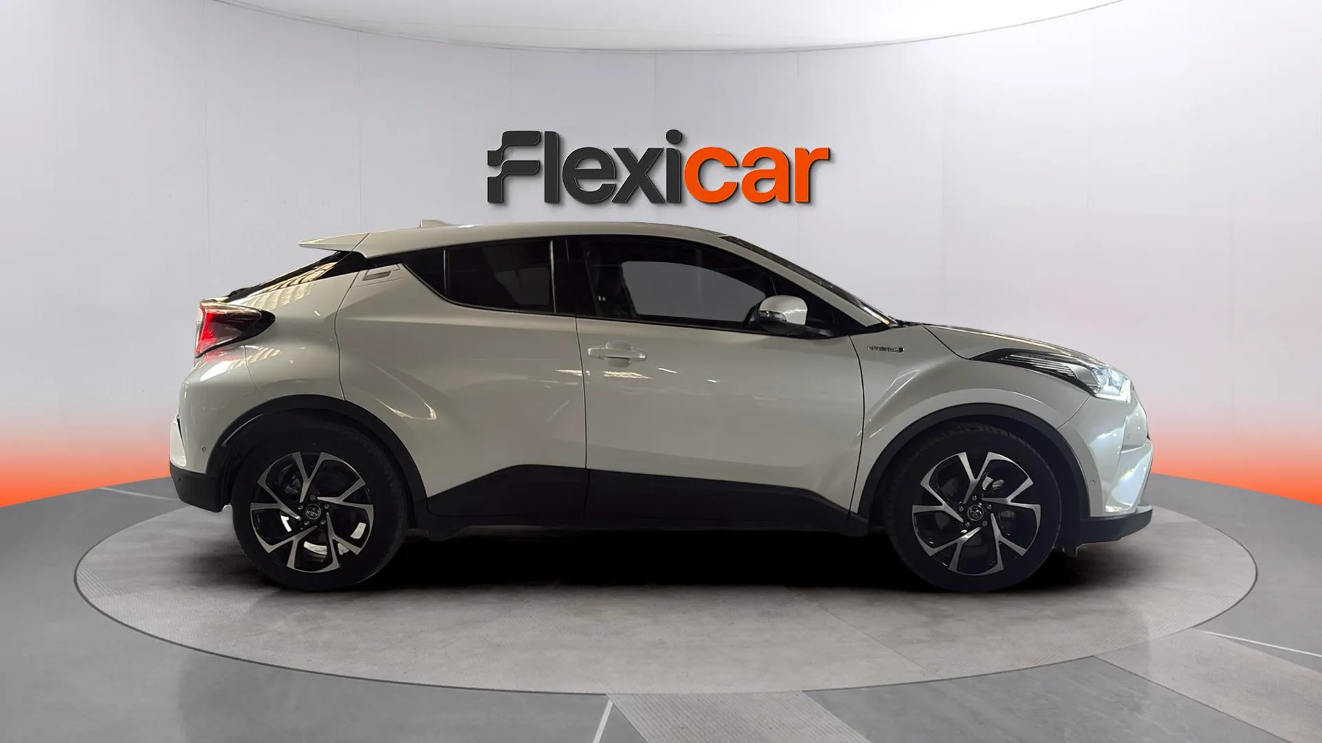Toyota C-HR 1.8 125H Advance - foto 4