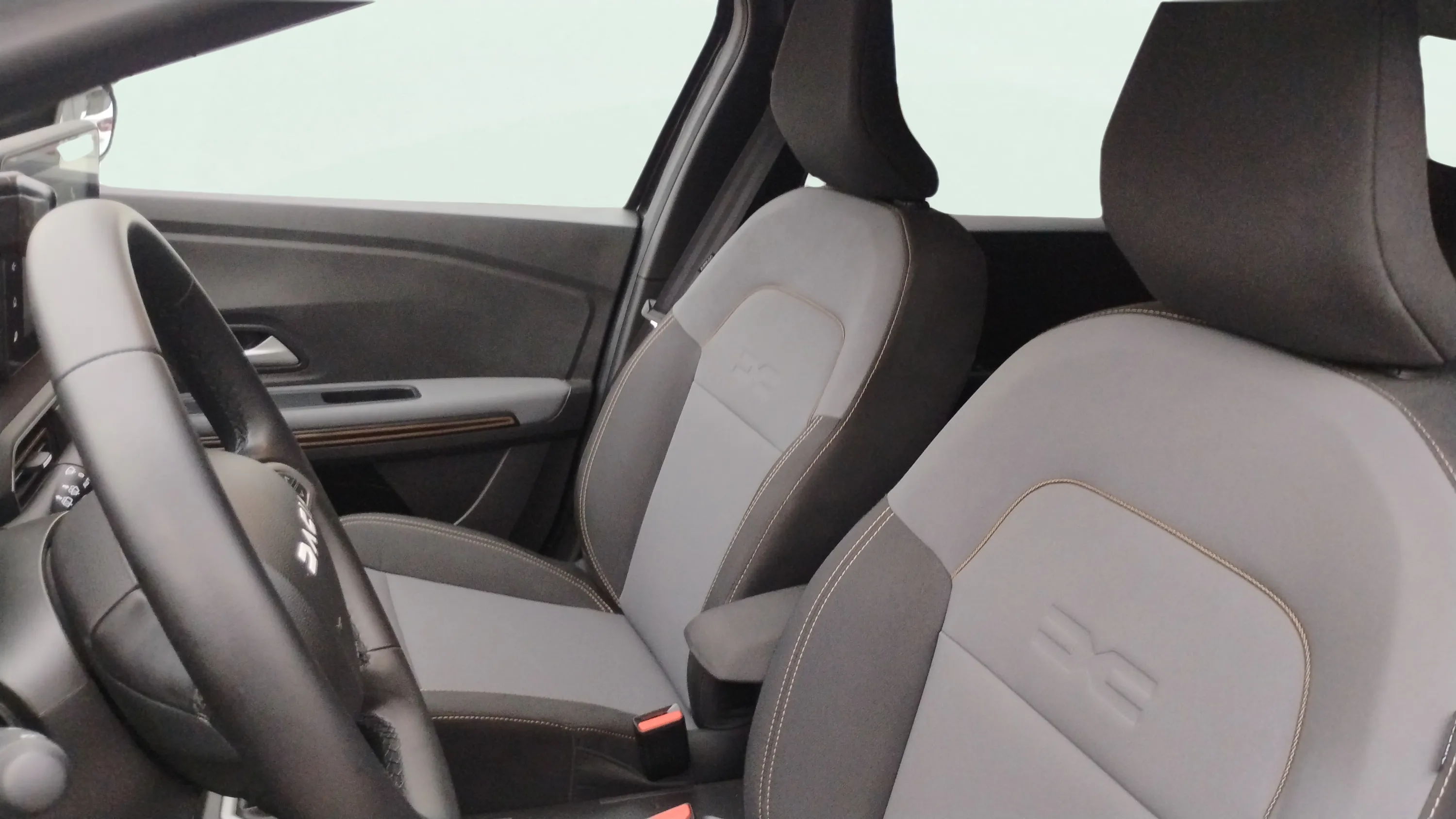 Dacia Jogger Expression TCe 7 plazas - foto 18