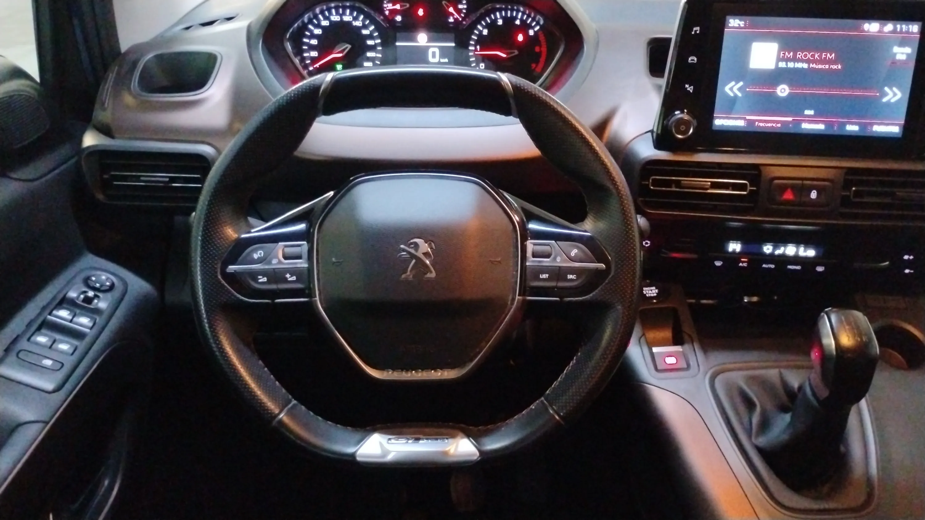 Peugeot Rifter Style Long BlueHDi - foto 12