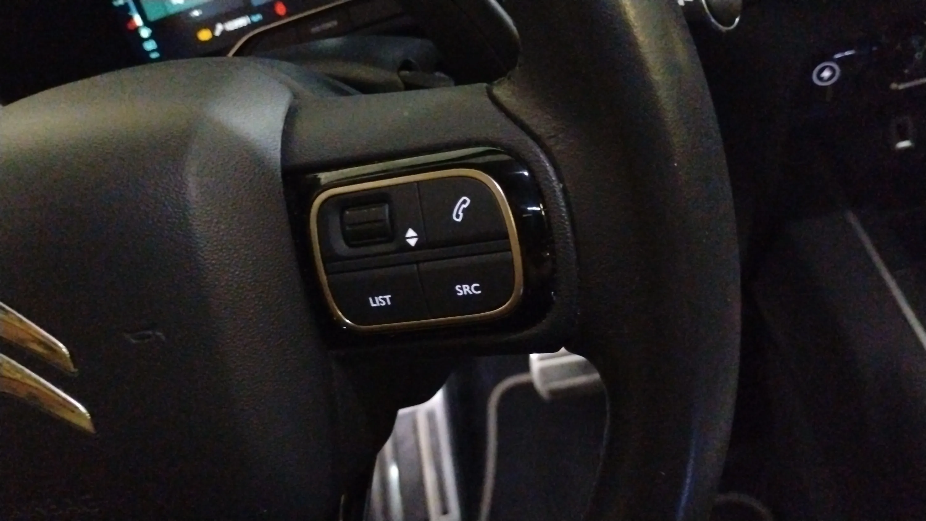 Citroën C5 Aircross Plug-in Hybrid 180 e-EAT8 E Series - foto 15