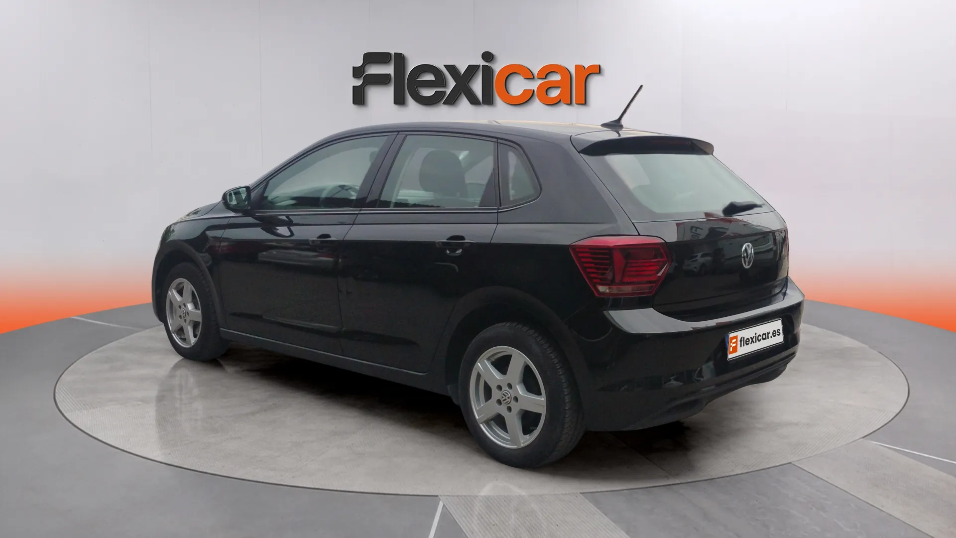 Volkswagen Polo Sport 1.6 TDI - foto 8