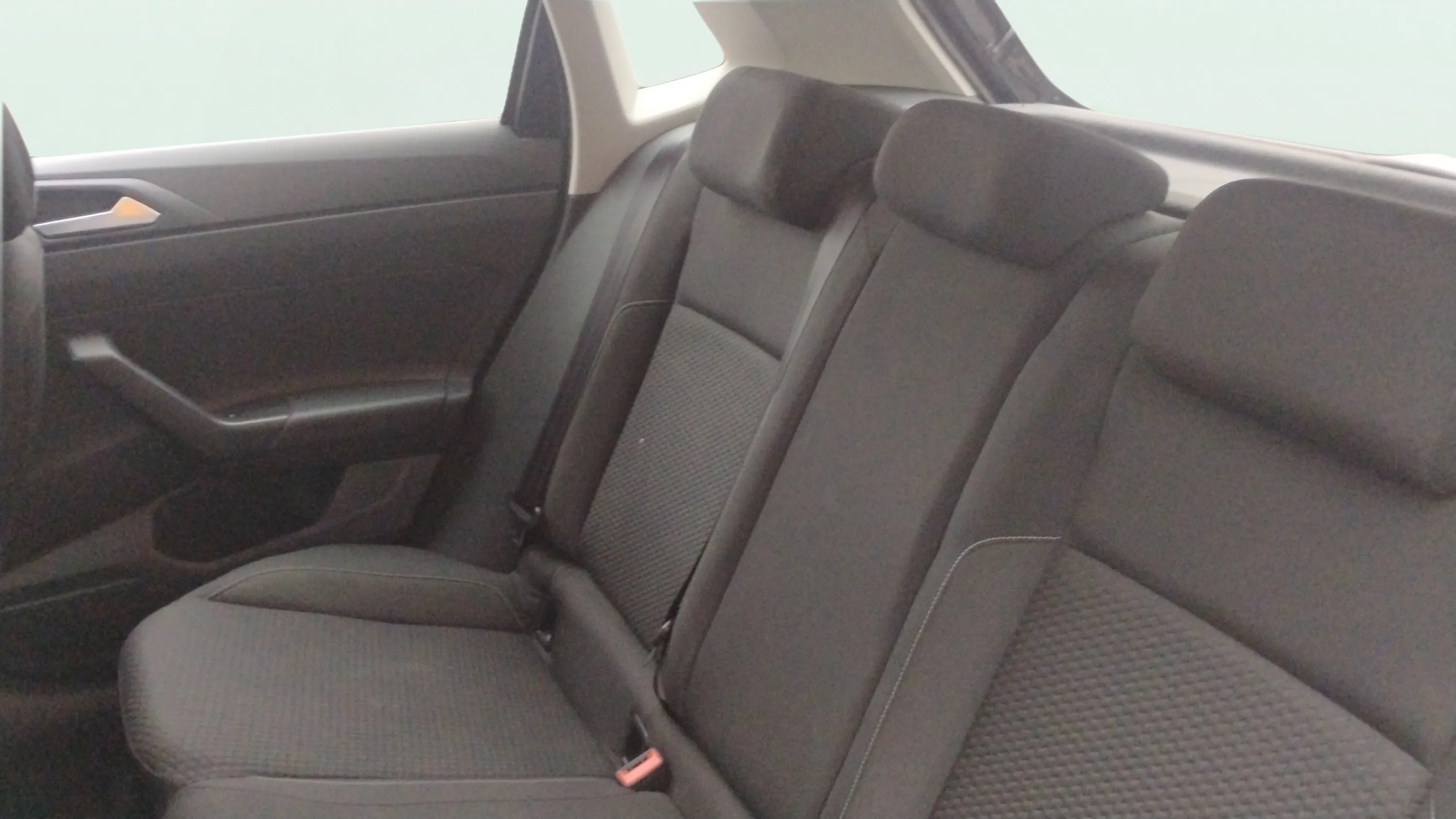 Volkswagen Polo Sport 1.6 TDI - foto 20