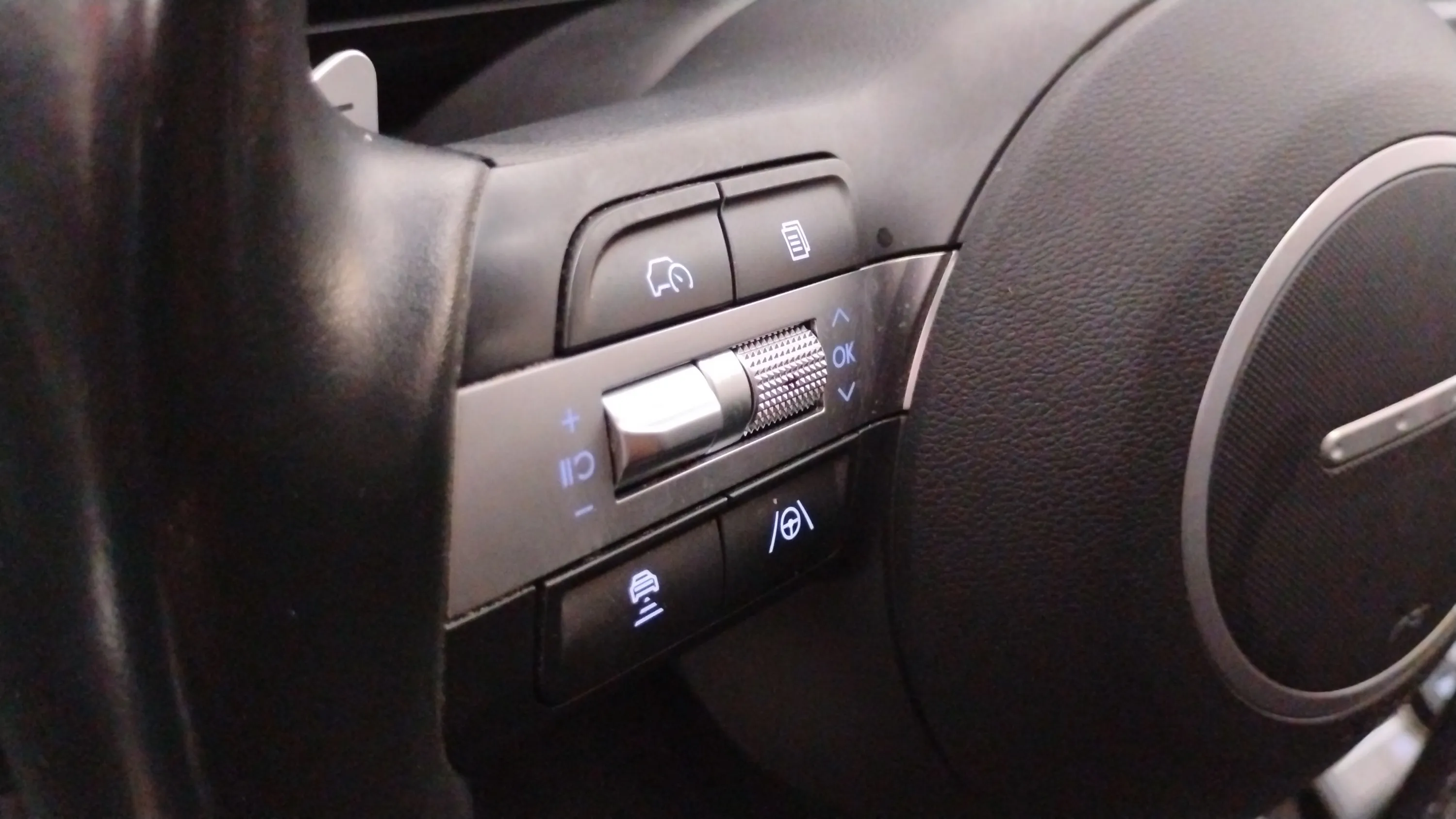 Hyundai Kona 1.6 GDI HEV Flexx DCT - foto 11