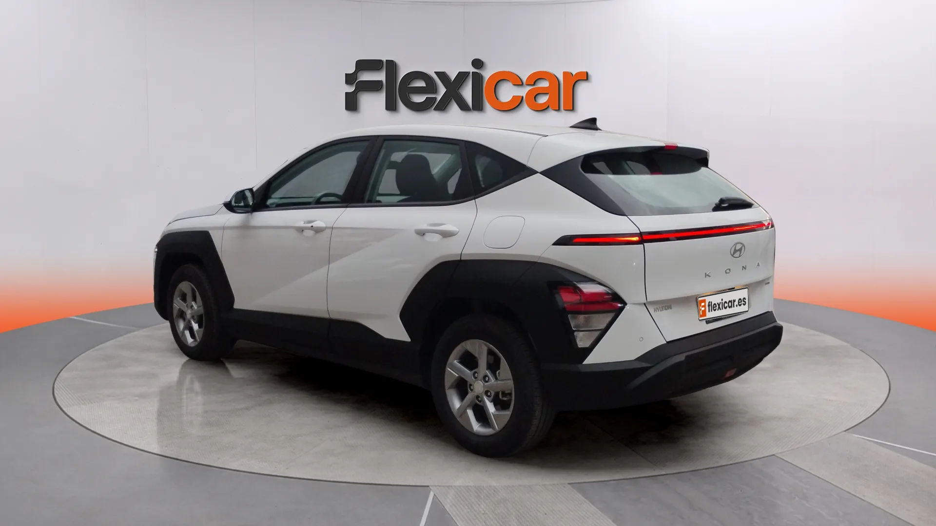 Hyundai Kona 1.6 GDI HEV Flexx DCT - foto 6