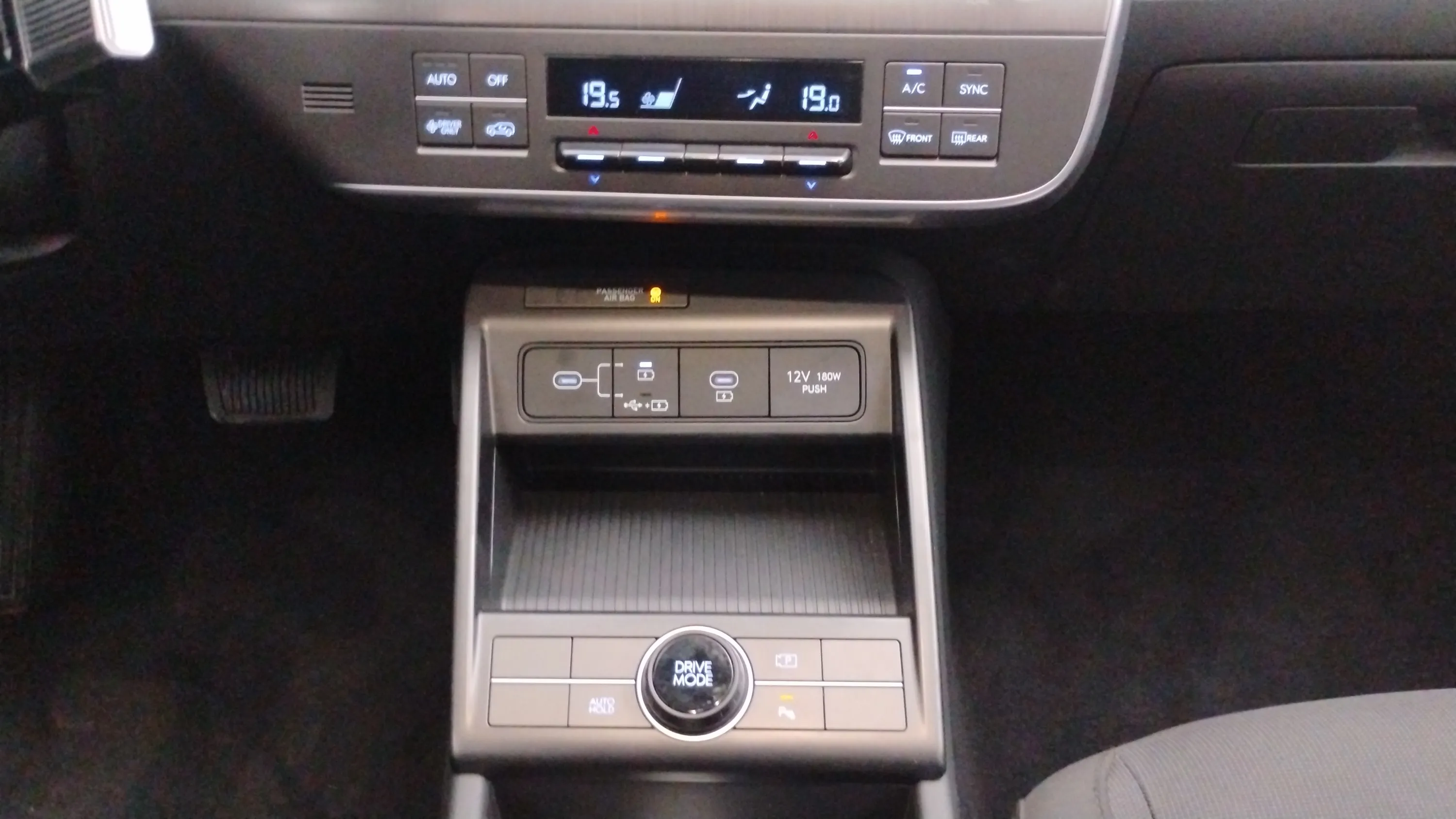 Hyundai Kona 1.6 GDI HEV Flexx DCT - foto 16