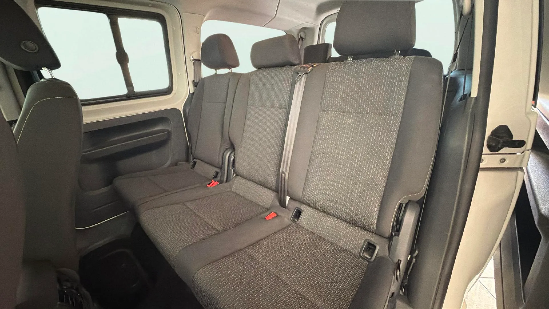 Volkswagen Caddy Maxi Trendline 2.0 TDI BMT - foto 15