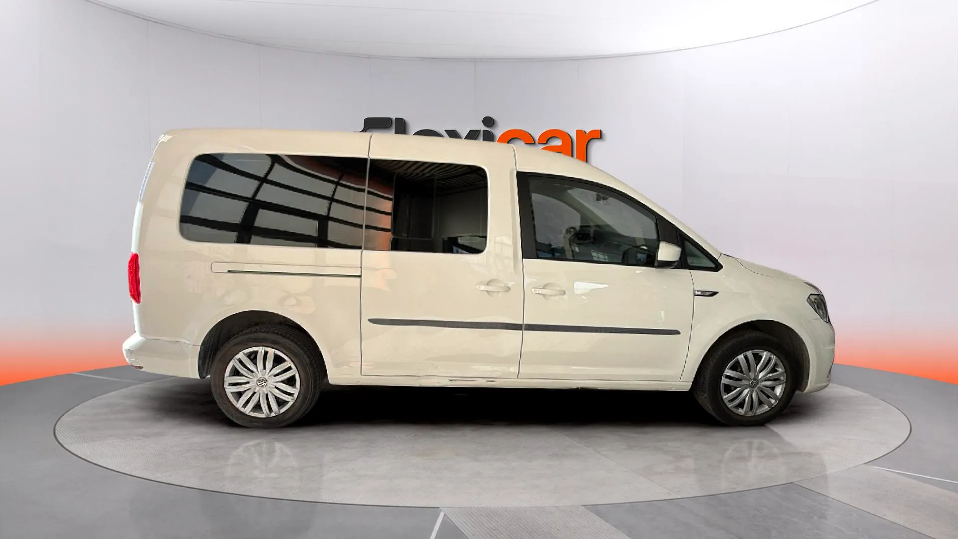 Volkswagen Caddy Maxi Trendline 2.0 TDI BMT - foto 8