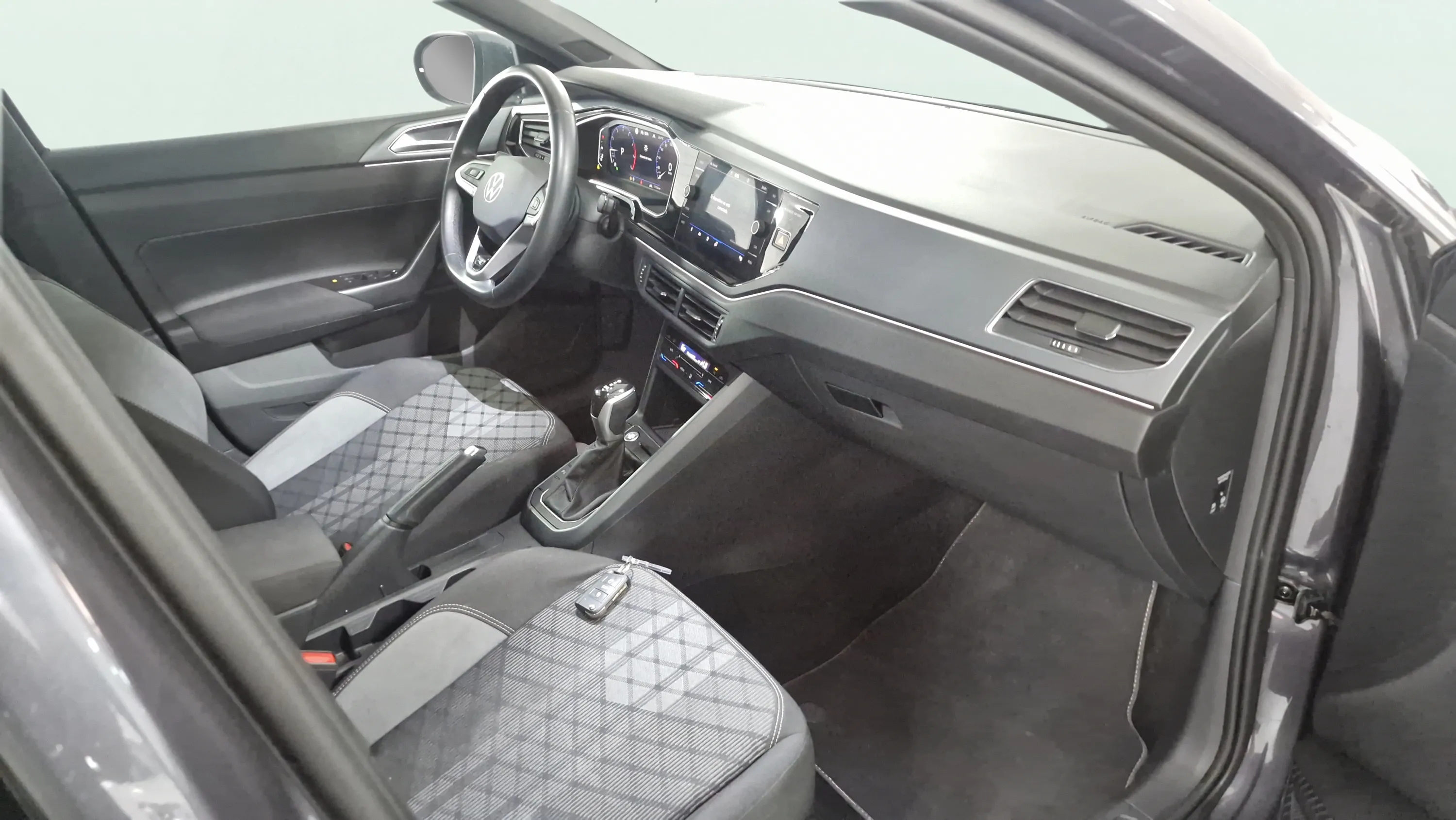 Volkswagen Taigo R-Line 1.0 TSI DSG - foto 21