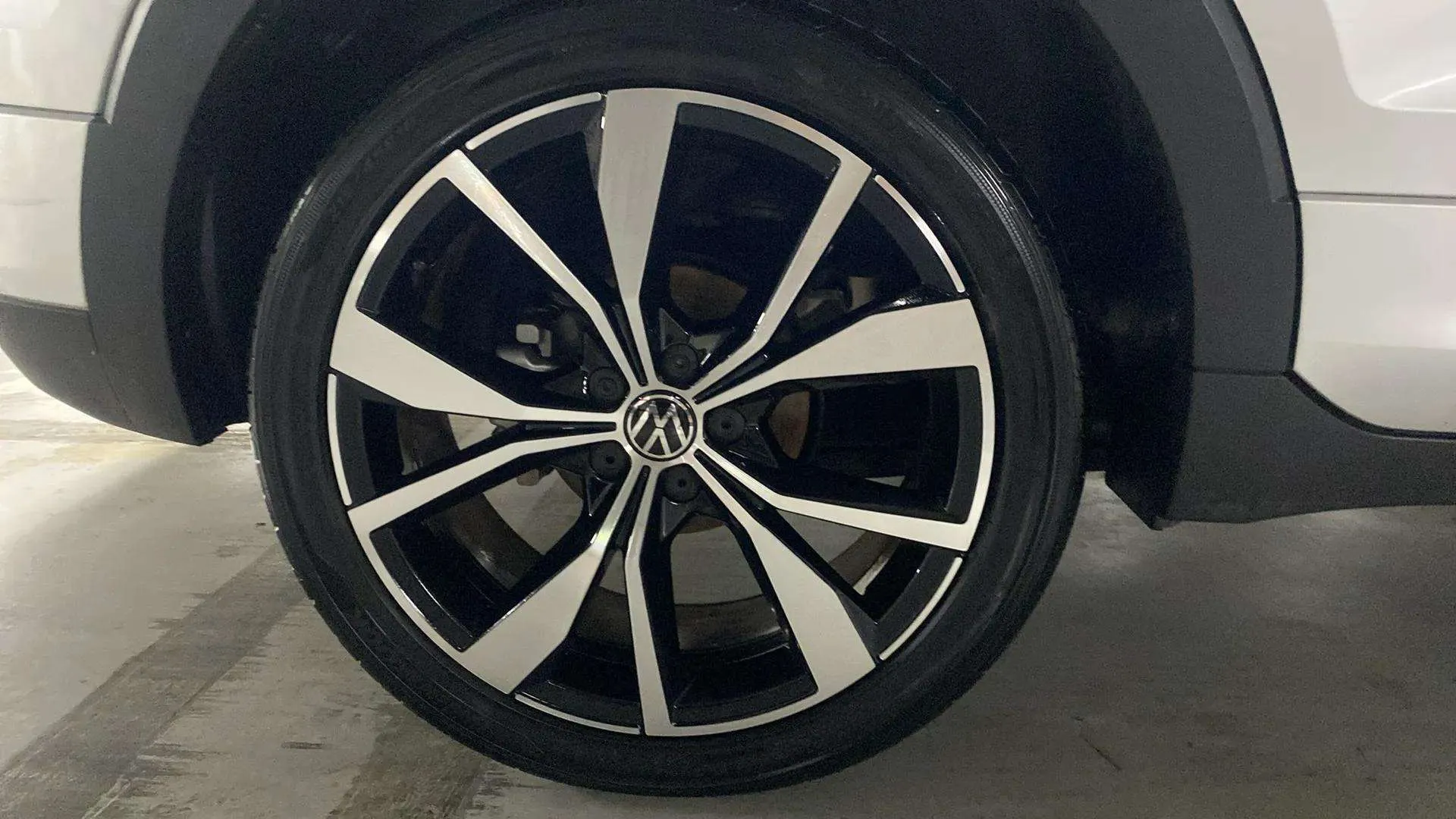 Volkswagen T-Cross R-Line 1.0 TSI - foto 12