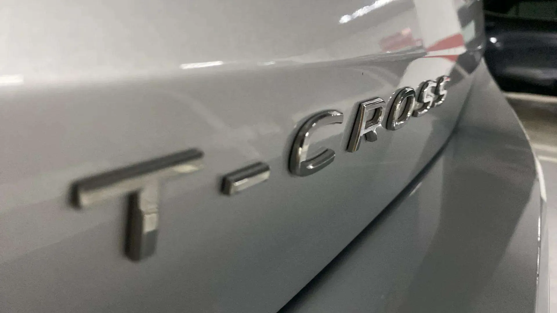 Volkswagen T-Cross R-Line 1.0 TSI - foto 11