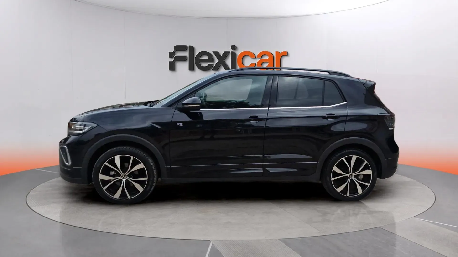 Volkswagen T-Cross R-Line 1.0 TSI - foto 4