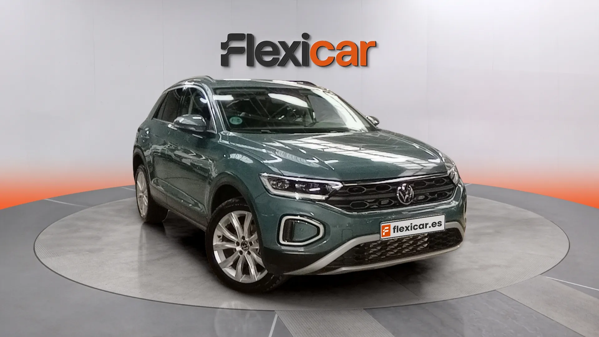 Volkswagen T-Roc "más" 1.5 TSI DSG