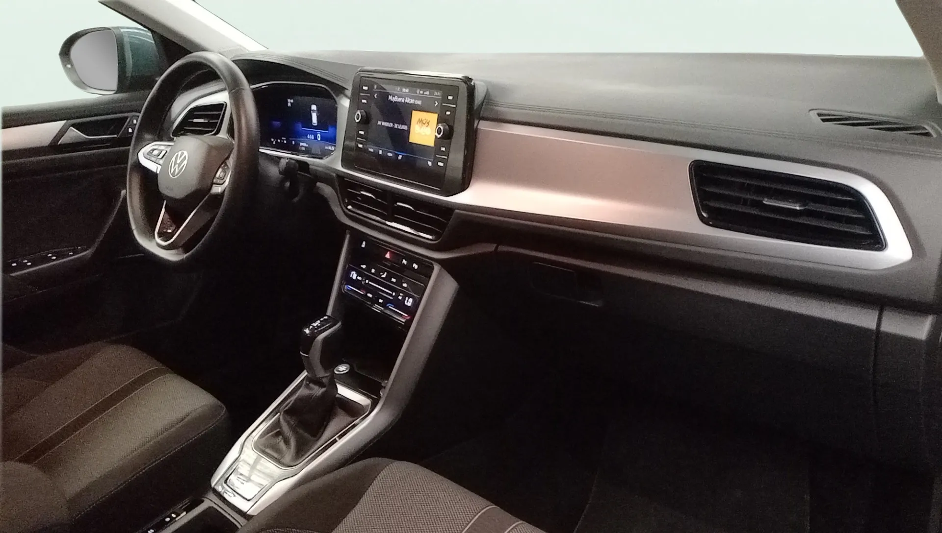 Volkswagen T-Roc "más" 1.5 TSI DSG - foto 15
