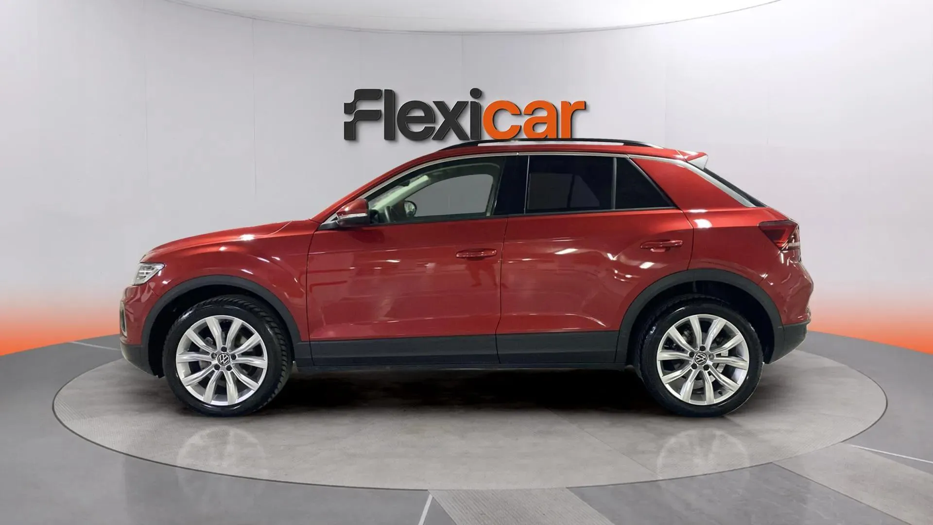 Volkswagen T-Roc "más" 1.5 TSI DSG - foto 4