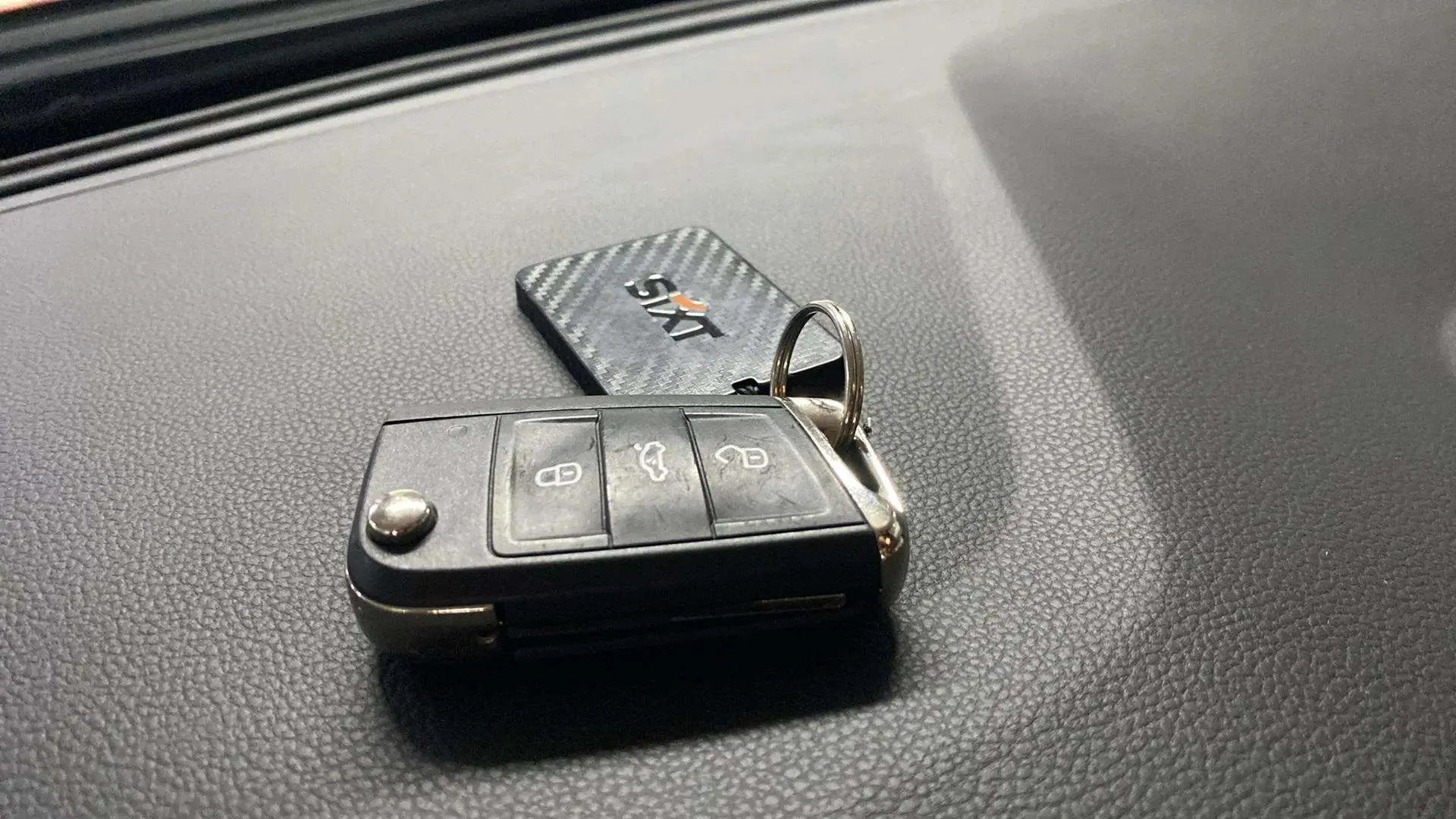 Volkswagen T-Roc "más" 1.5 TSI DSG - foto 20
