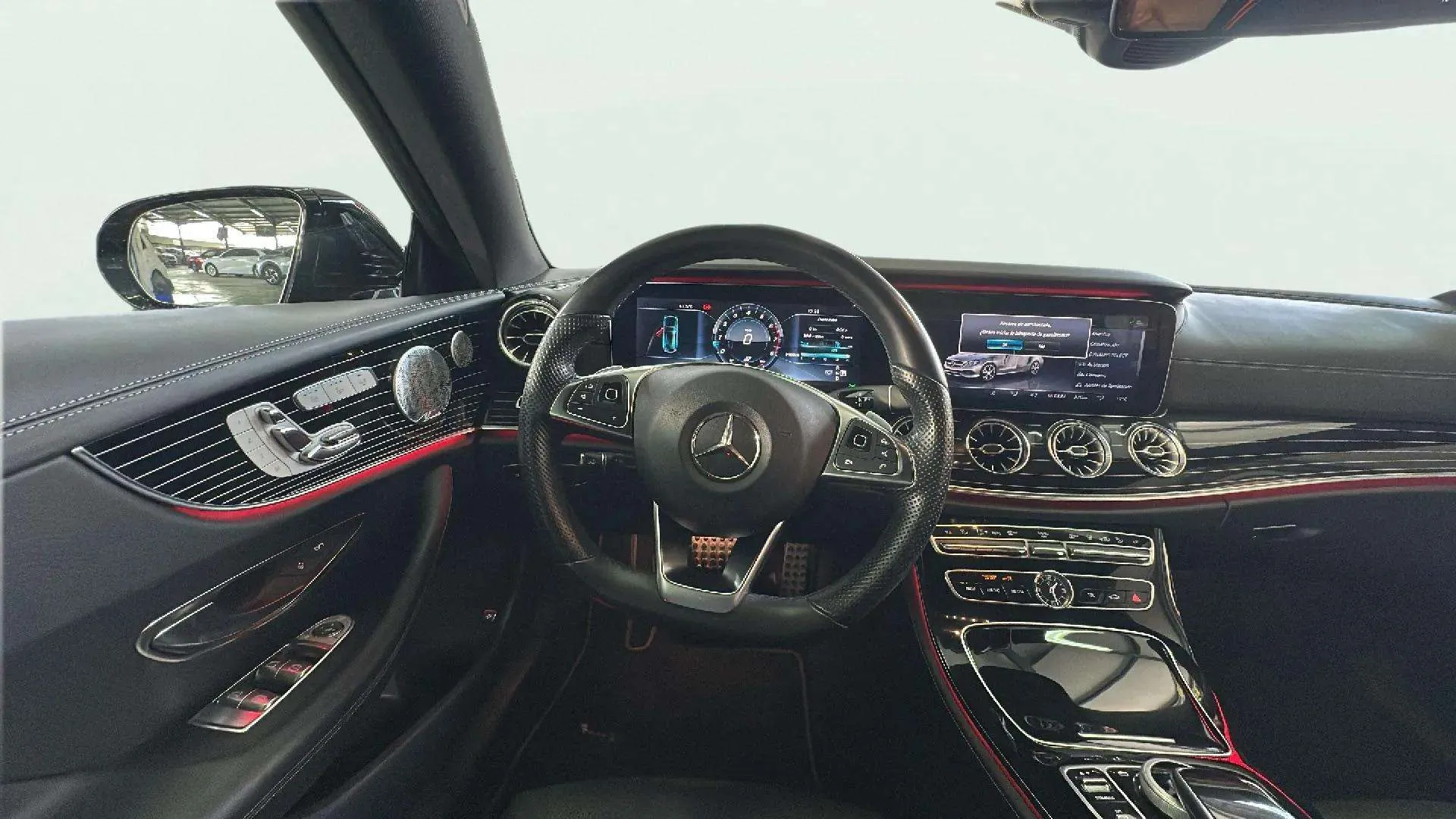 Mercedes-Benz Clase E Coupé E 400 4MATIC - foto 11