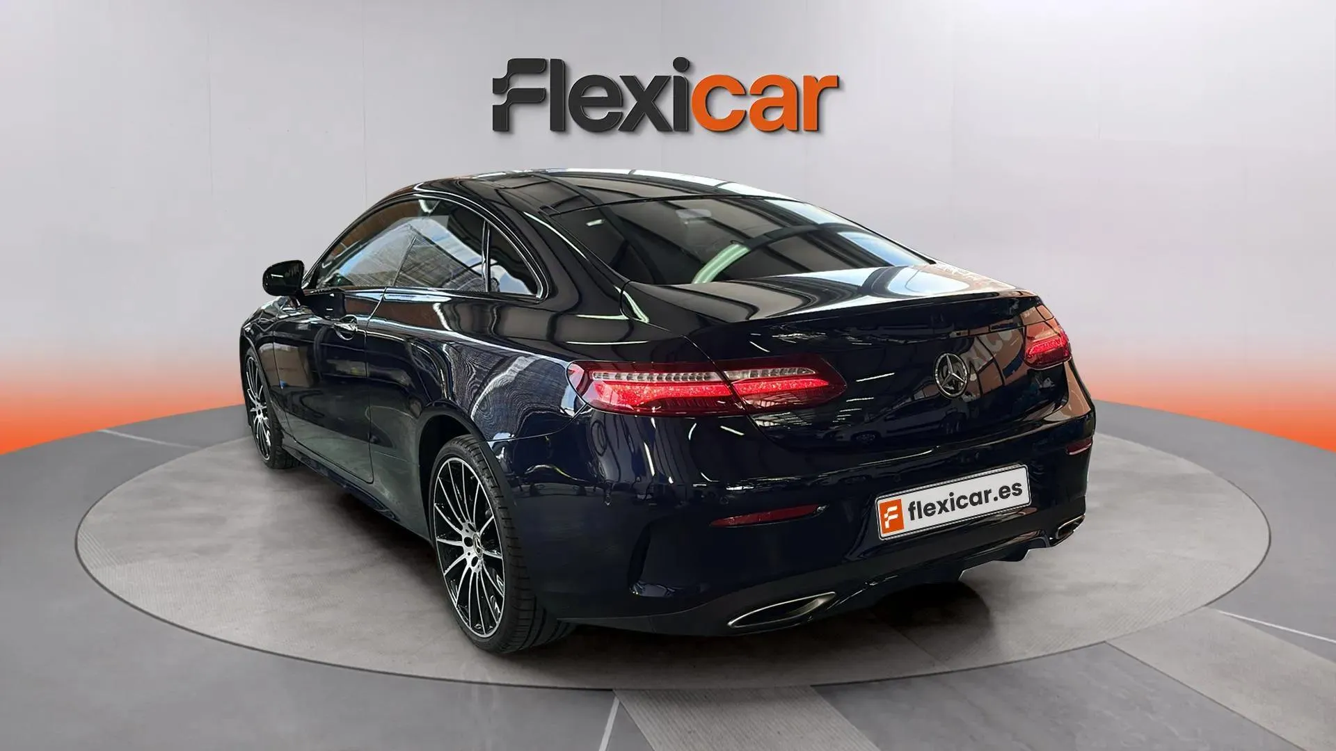 Mercedes-Benz Clase E Coupé E 400 4MATIC - foto 5