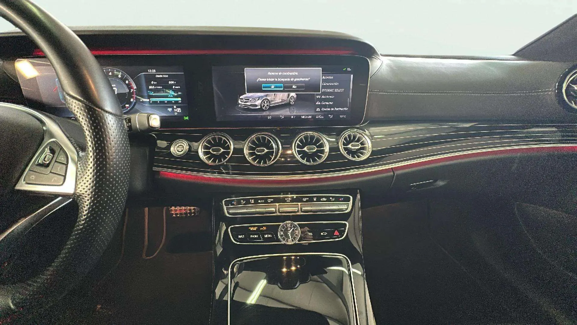 Mercedes-Benz Clase E Coupé E 400 4MATIC - foto 14