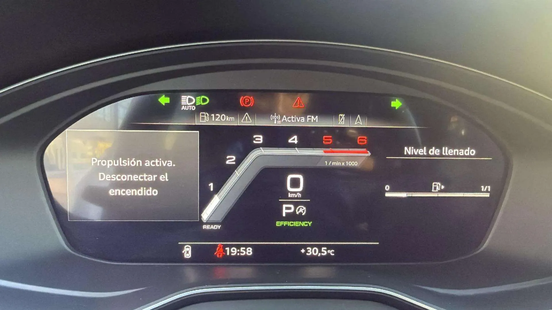 Audi Q5 Black line 40 TDI quattro-ultra - foto 10