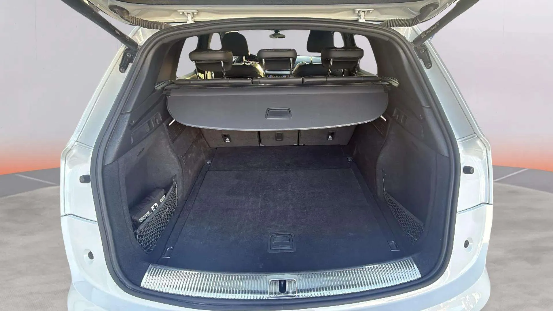Audi Q5 Black line 40 TDI quattro-ultra - foto 24