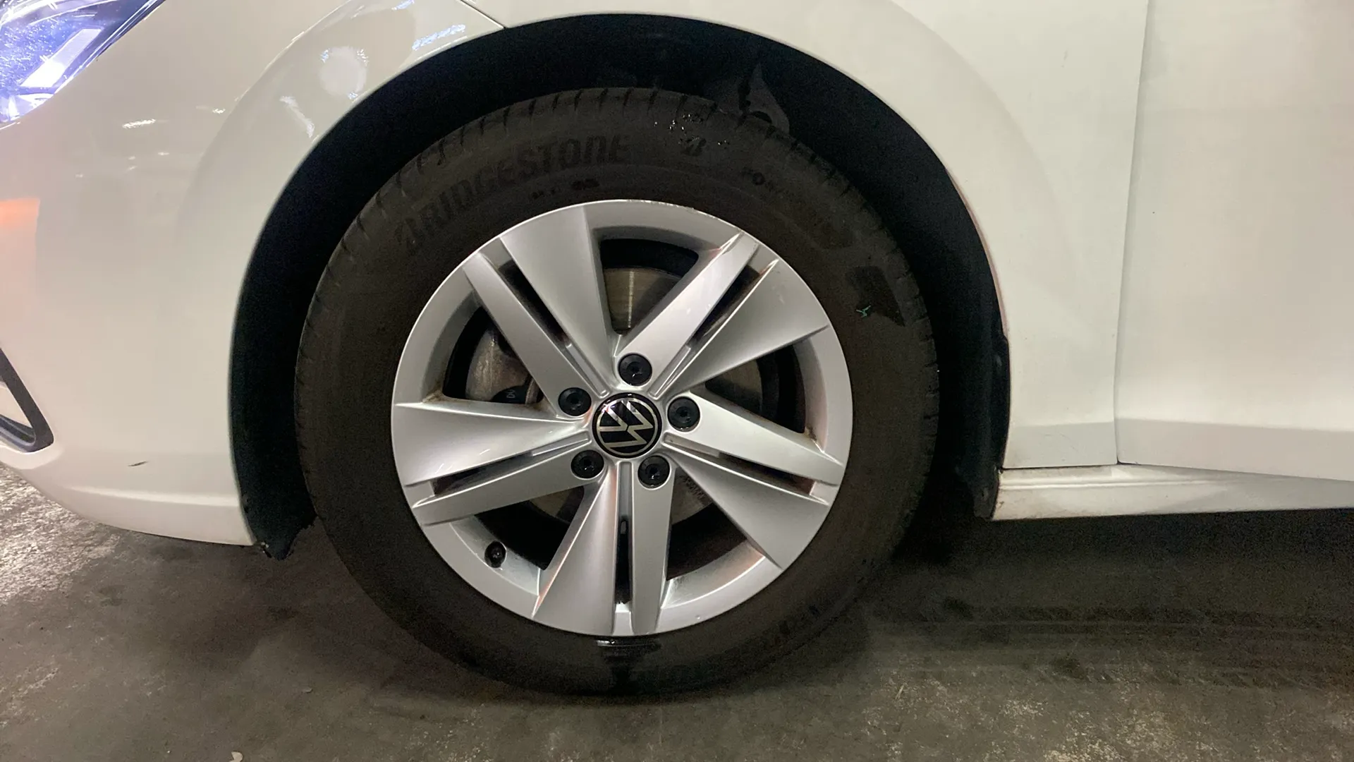 Volkswagen Golf 1.0 eTSI DSG - foto 31