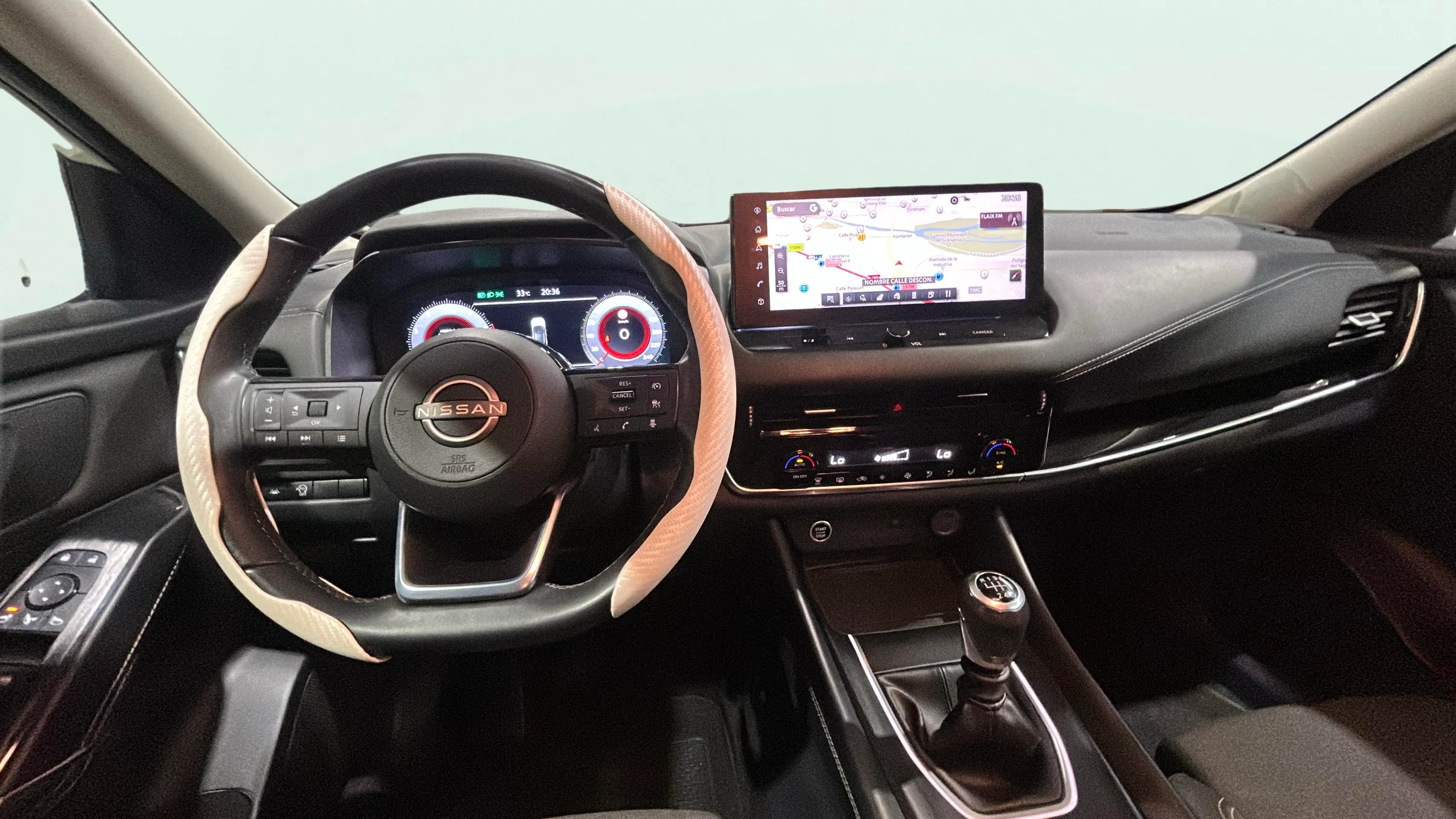 Nissan Qashqai DIG-T N-Connecta - foto 14