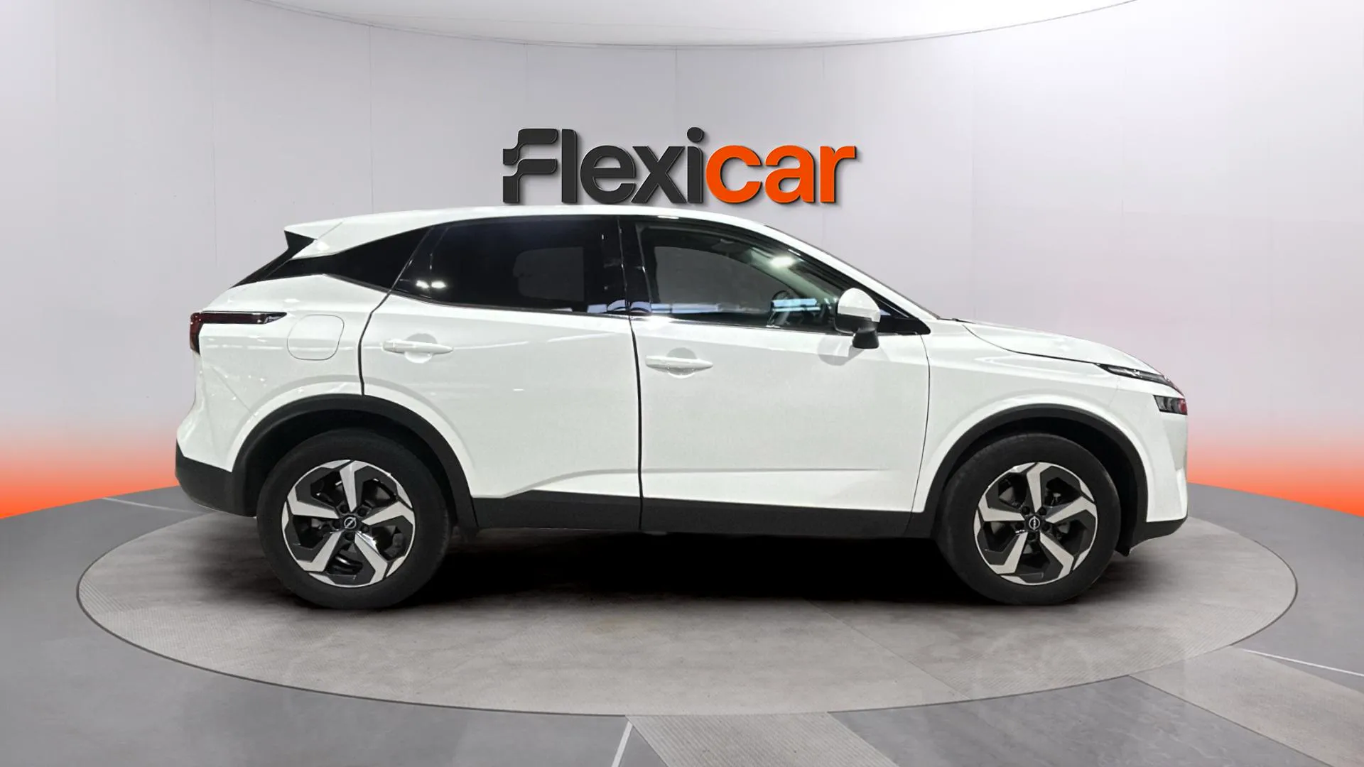 Nissan Qashqai DIG-T N-Connecta - foto 8