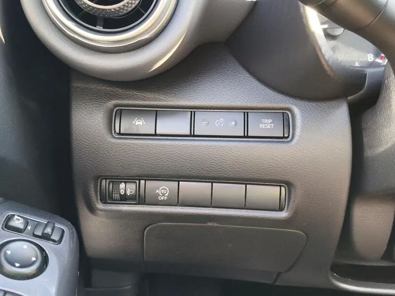 Nissan Juke DIG-T DCT V N-Connecta - foto 27
