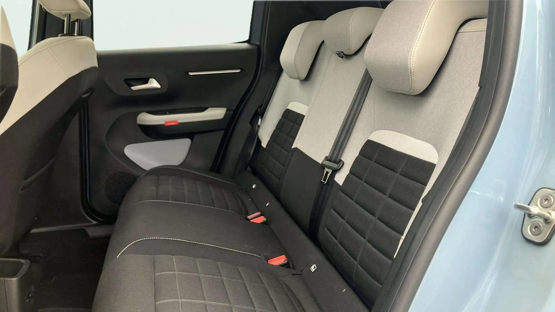 Citroën C3 Aircross Turbo BVM6 Plus - foto 18