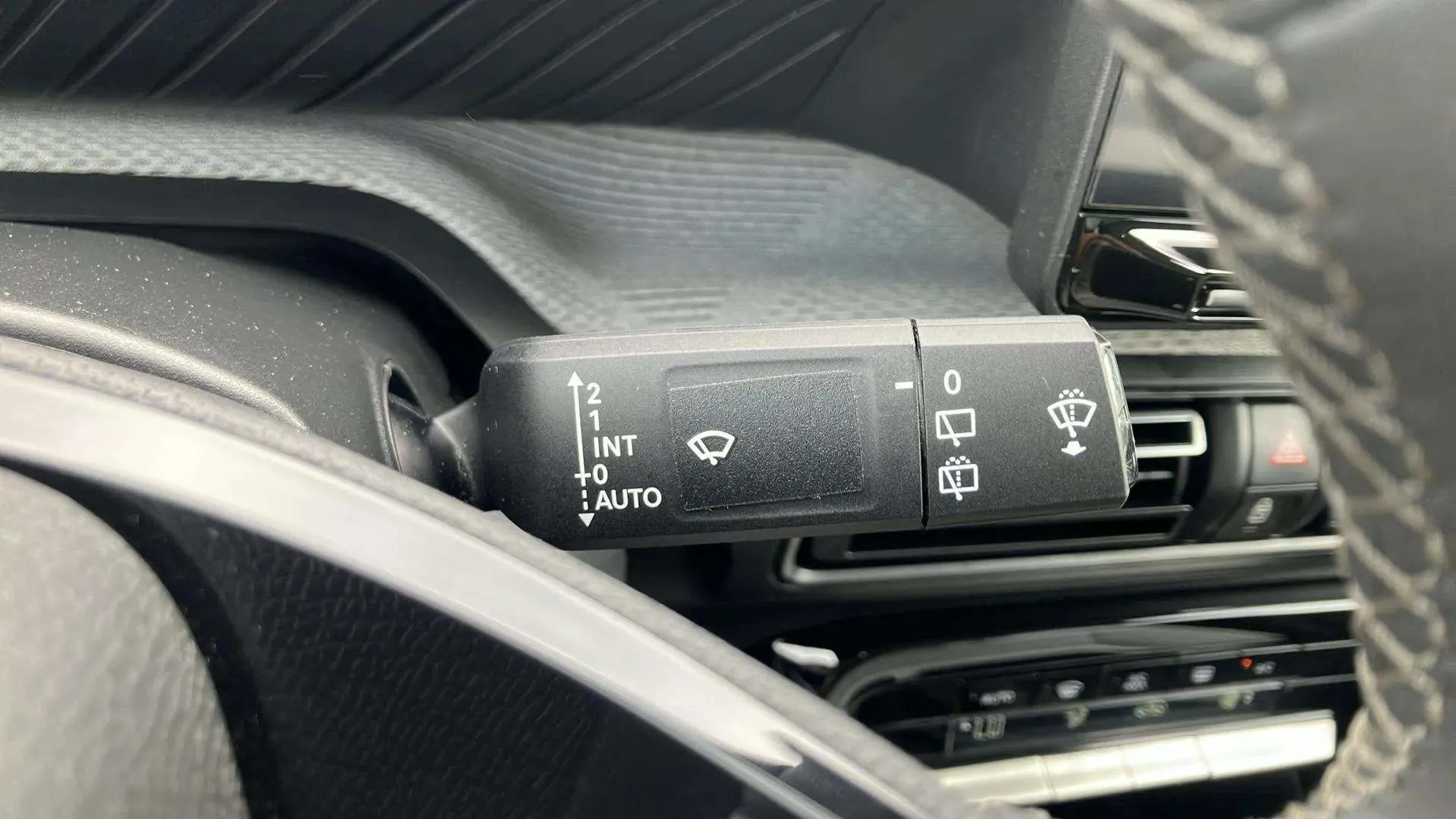 Citroën C3 Aircross Turbo BVM6 Plus - foto 22