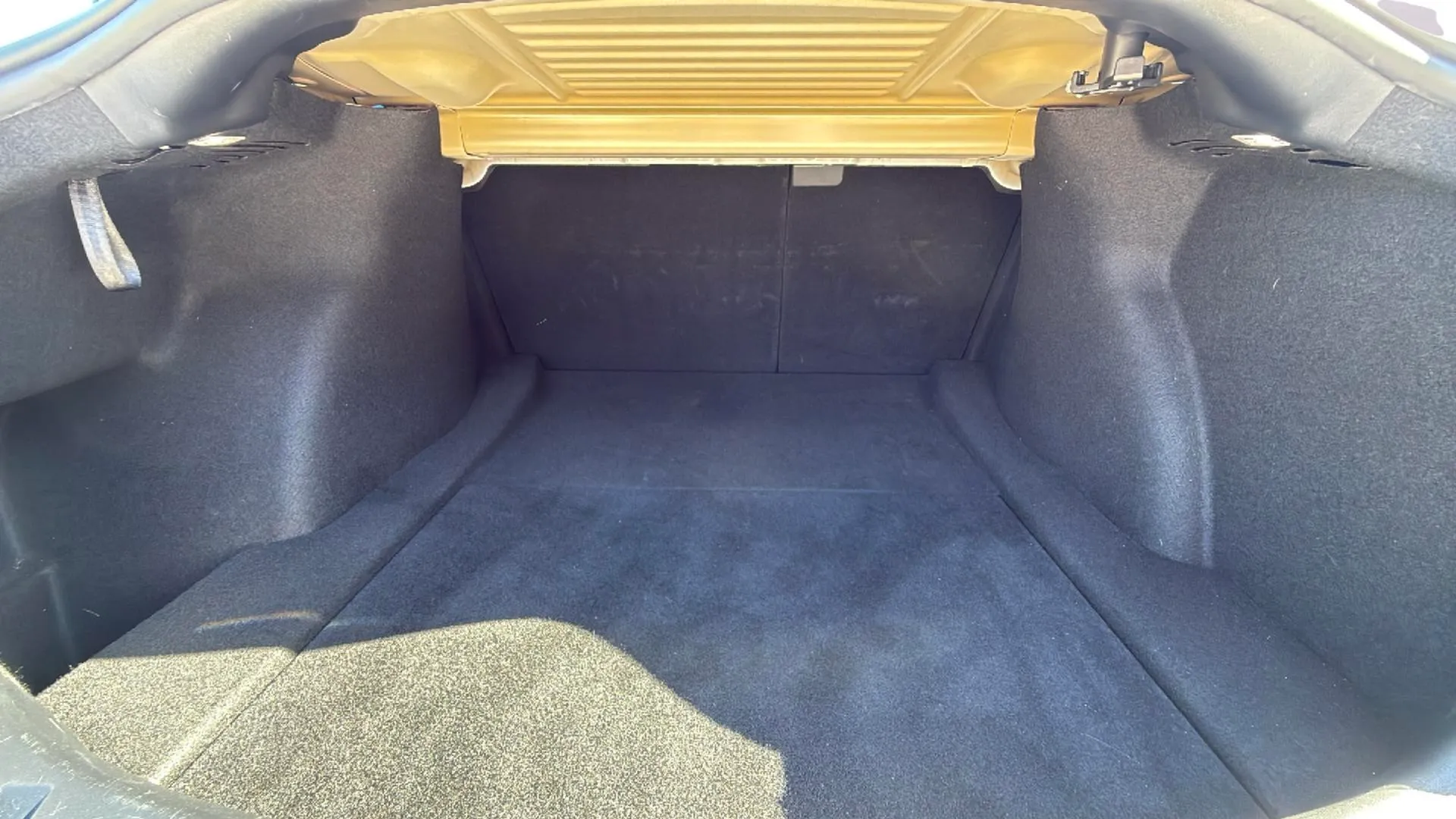 Tesla Model 3 RWD - foto 18