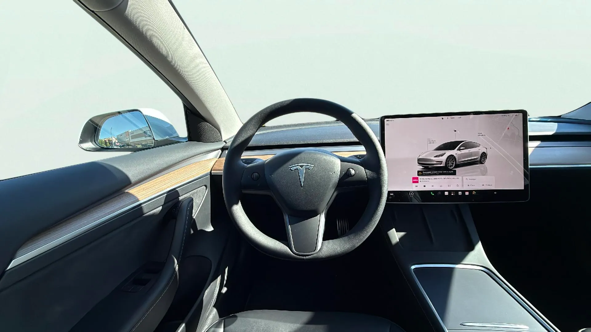 Tesla Model 3 RWD - foto 14