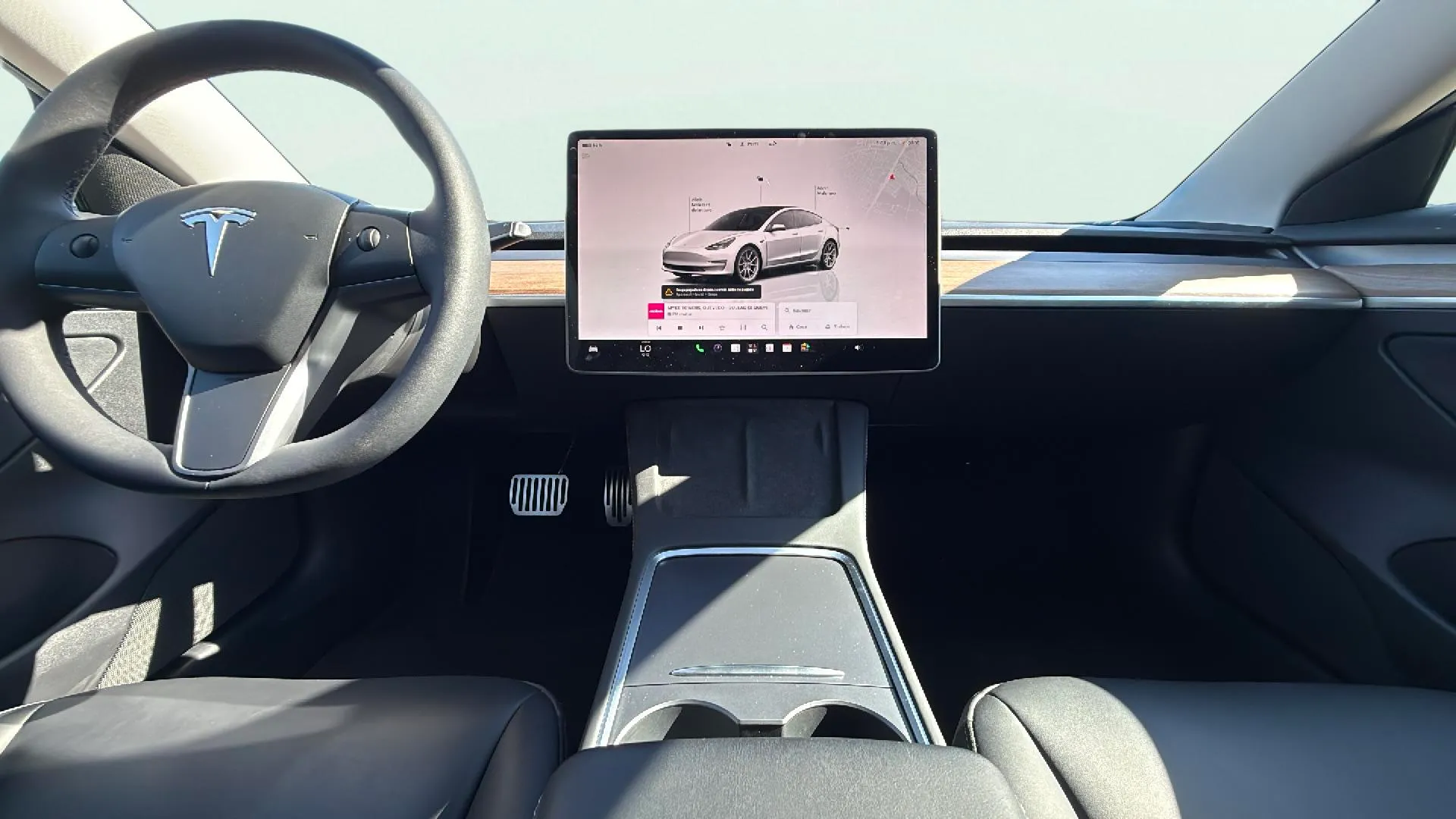 Tesla Model 3 RWD - foto 11
