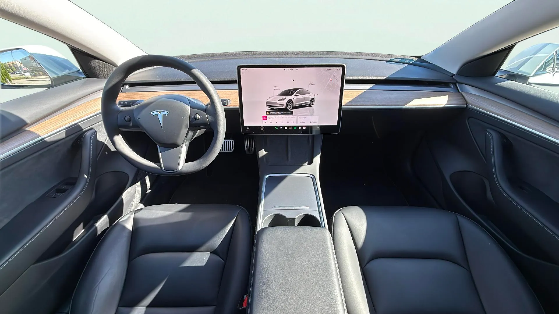 Tesla Model 3 RWD - foto 10