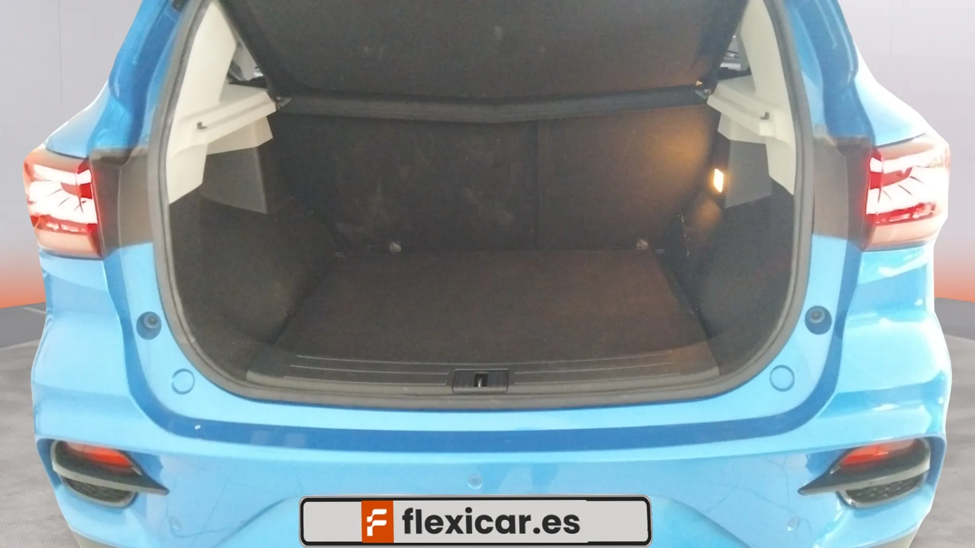 MG ZS 1.5 Luxury - foto 13