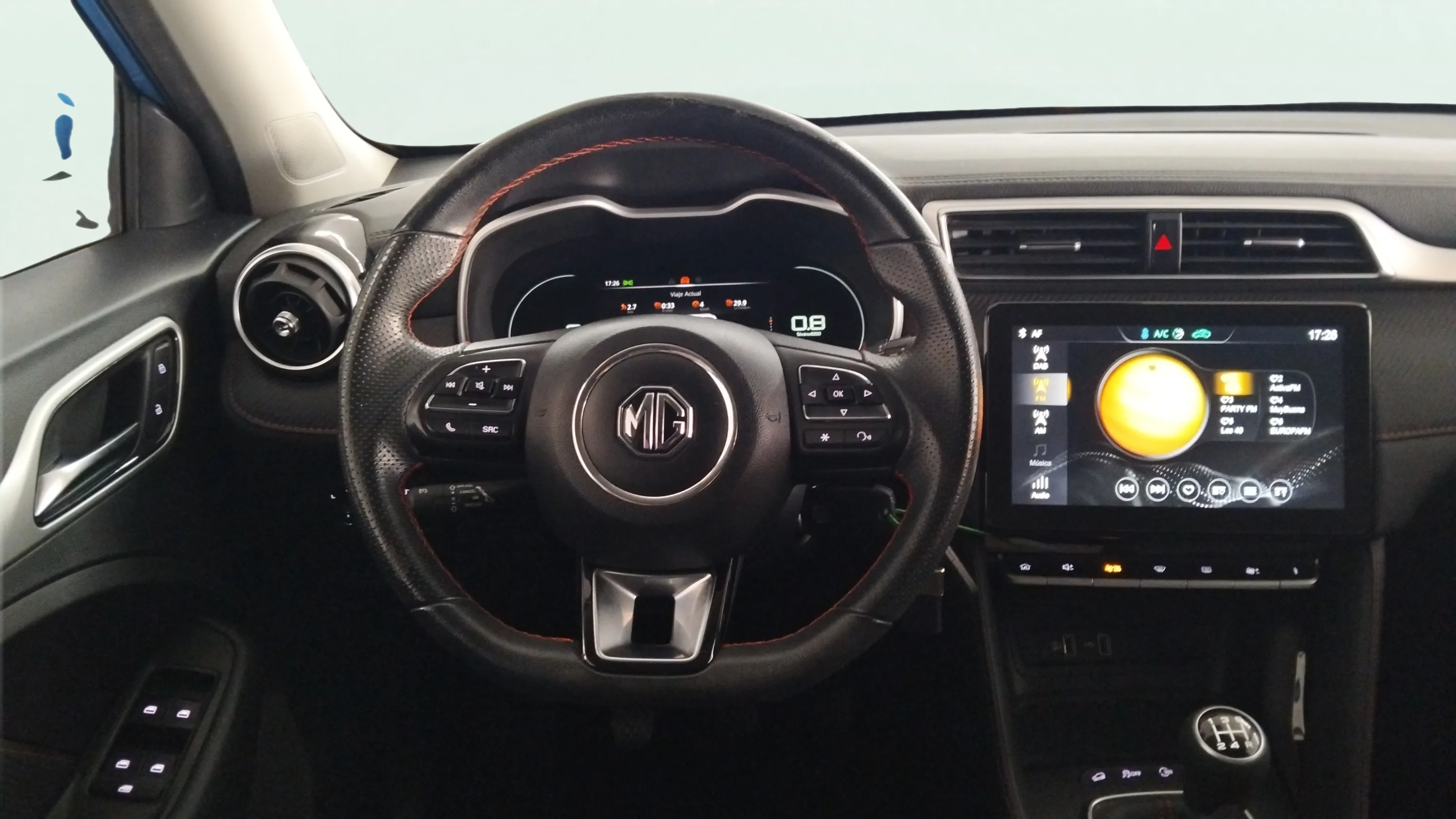 MG ZS 1.5 Luxury - foto 8