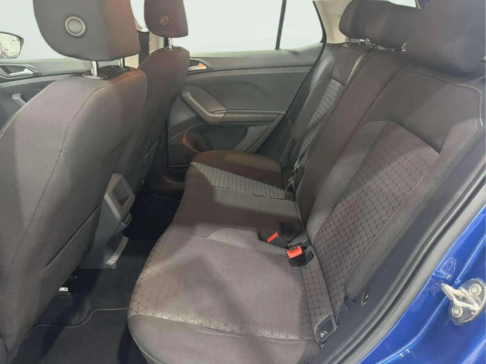 Volkswagen T-Cross Advance 1.0 TSI - foto 13