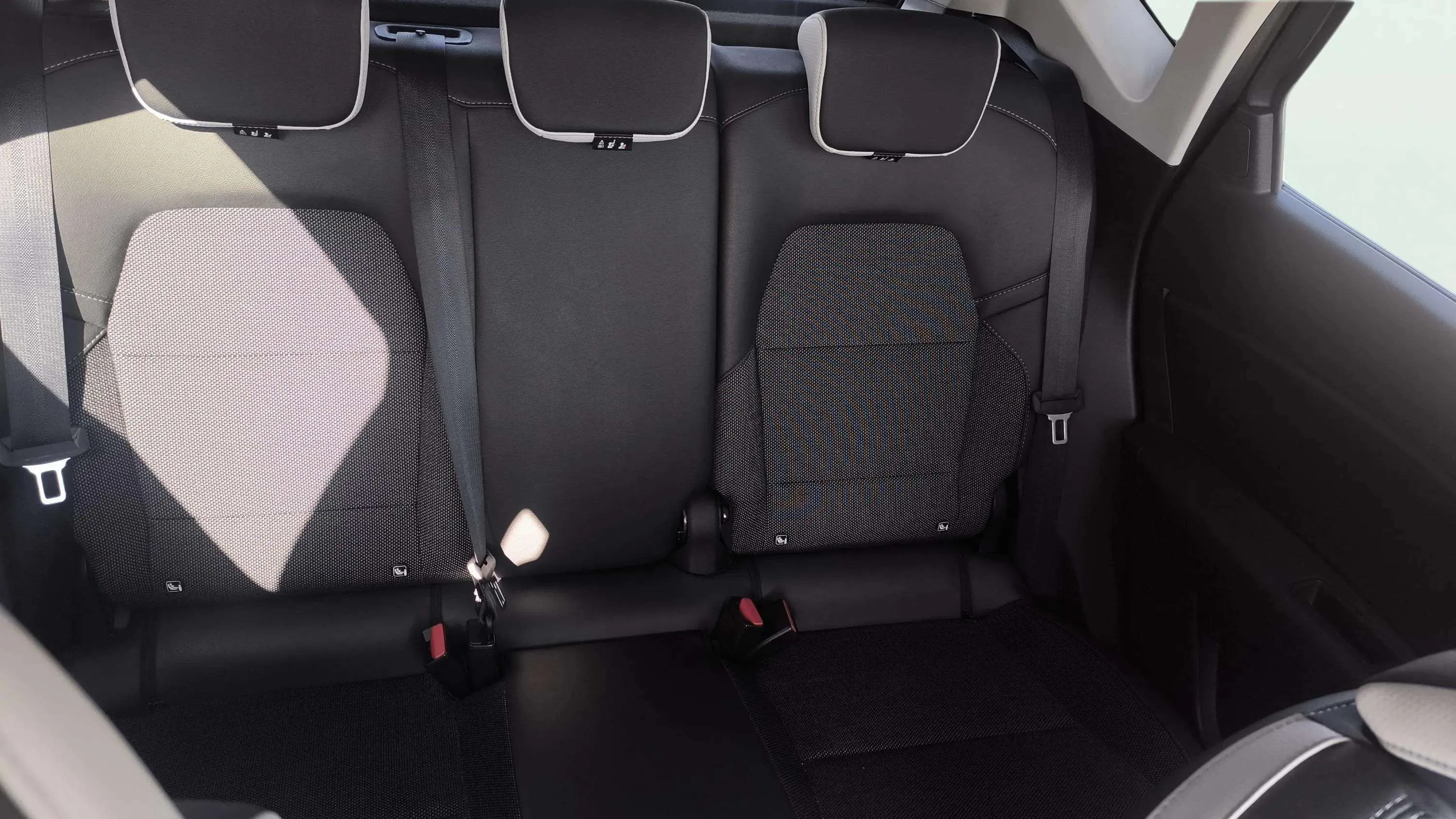 Renault Captur E-Tech engineered HEV - foto 14