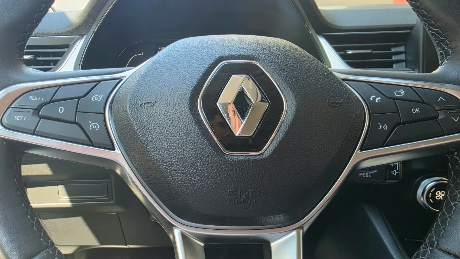 Renault Captur E-Tech engineered HEV - foto 8
