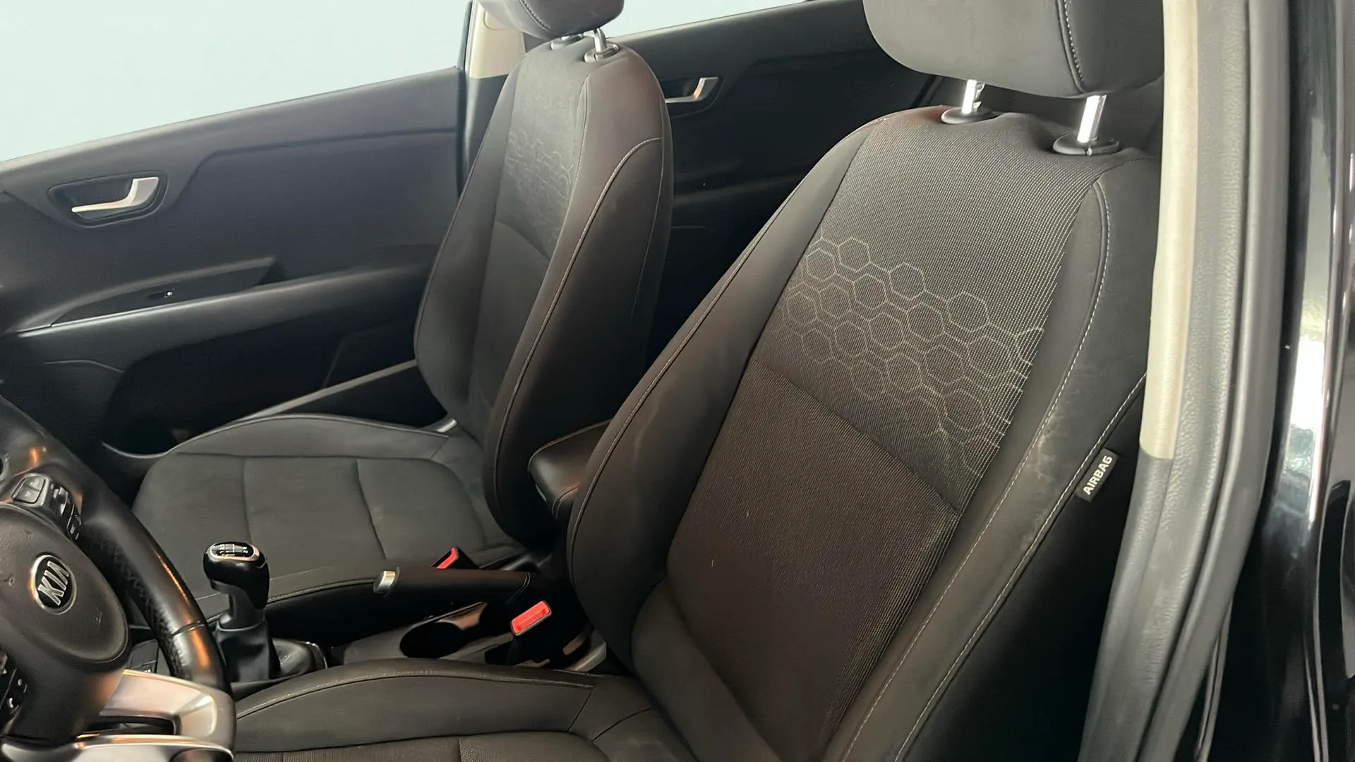 Kia Rio 1.0 T-GDi Drive - foto 20