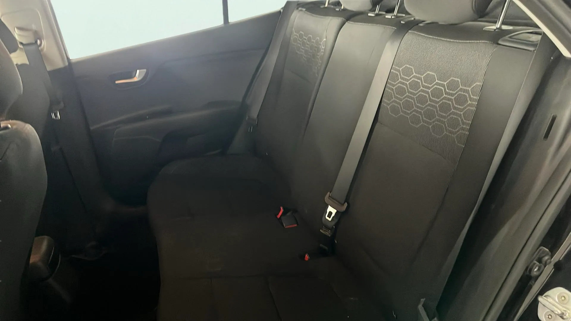 Kia Rio 1.0 T-GDi Drive - foto 21