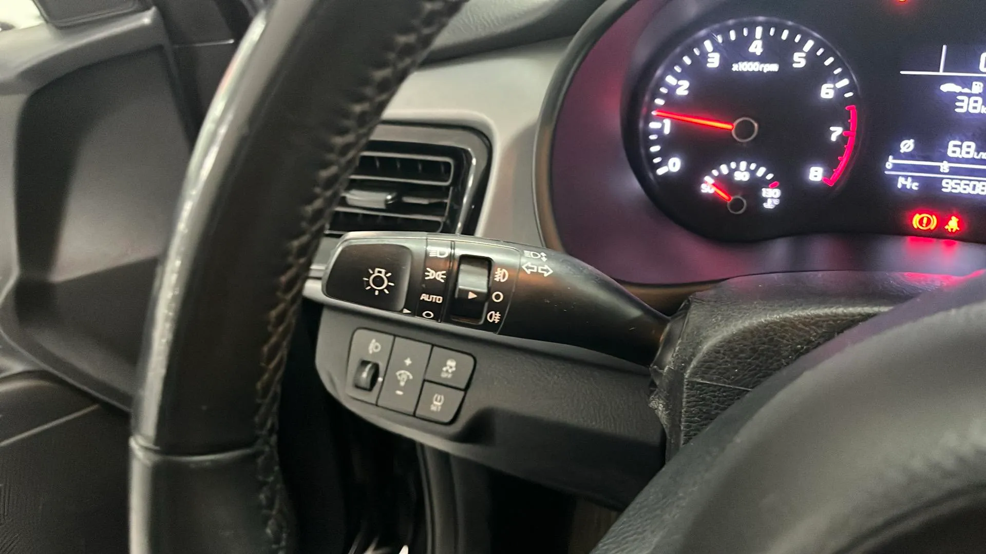 Kia Rio 1.0 T-GDi Drive - foto 17