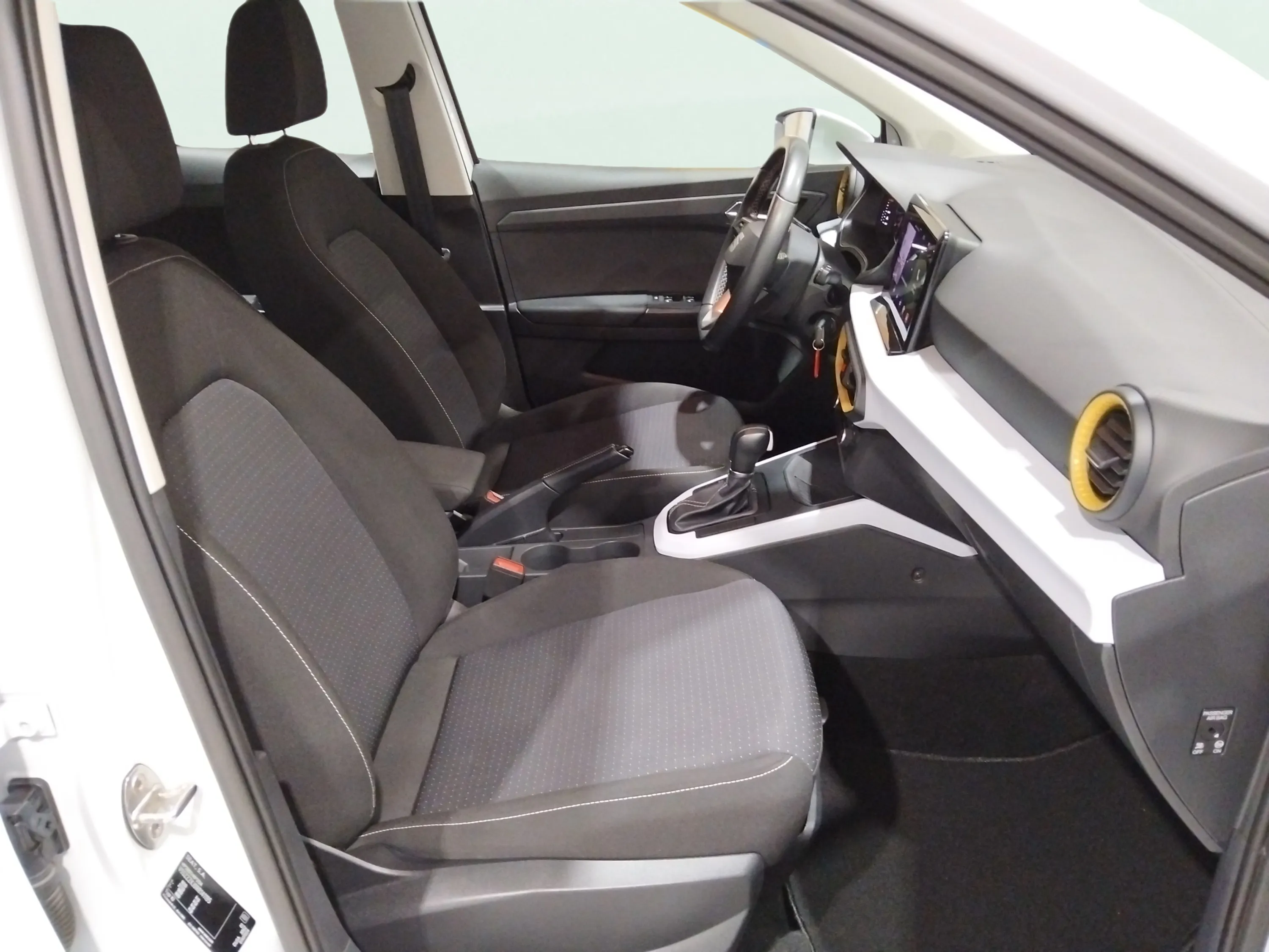 SEAT Arona 1.0 TSI DSG Style XL - foto 13