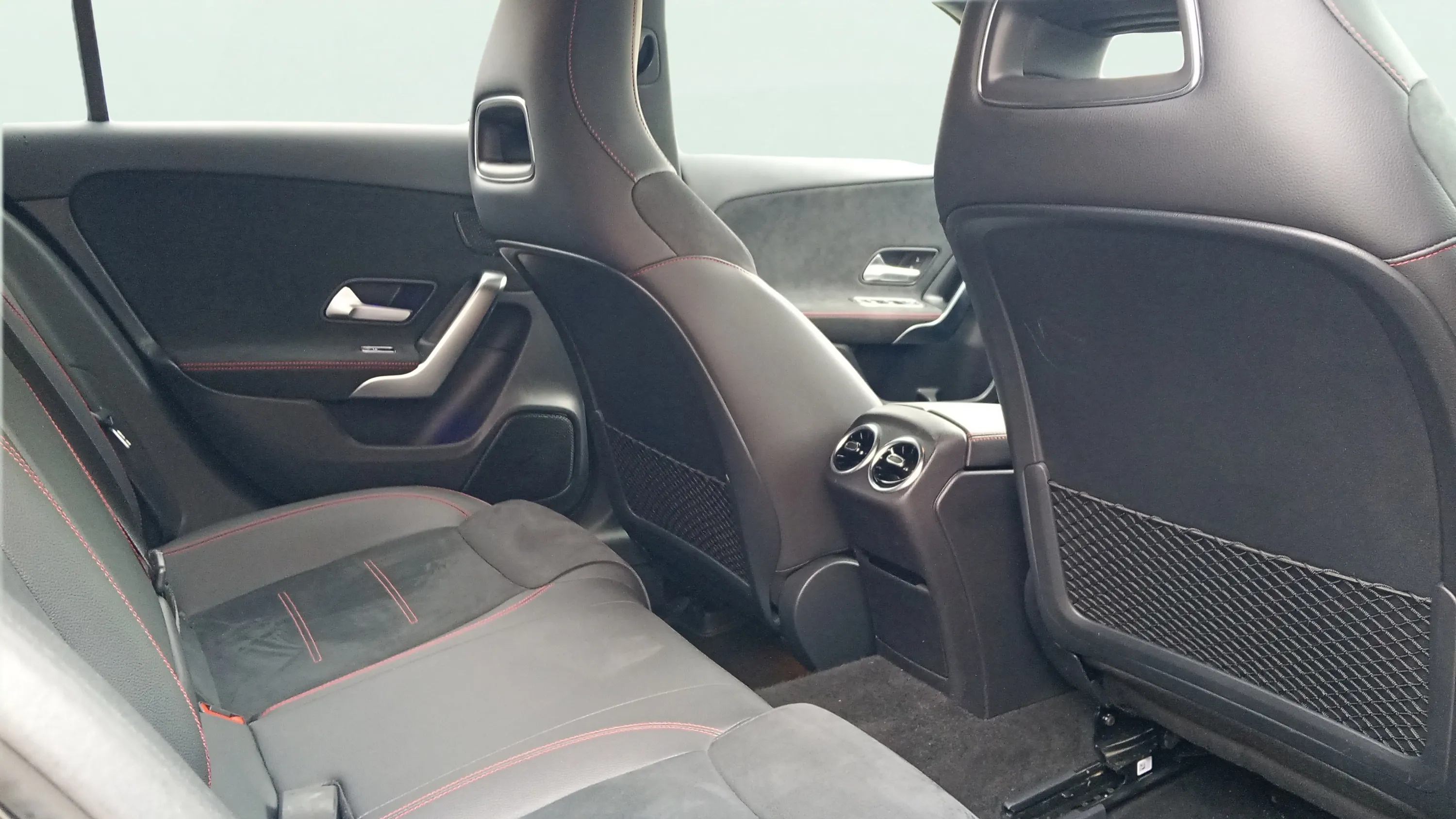 Mercedes-Benz Clase A A 180 d - foto 14