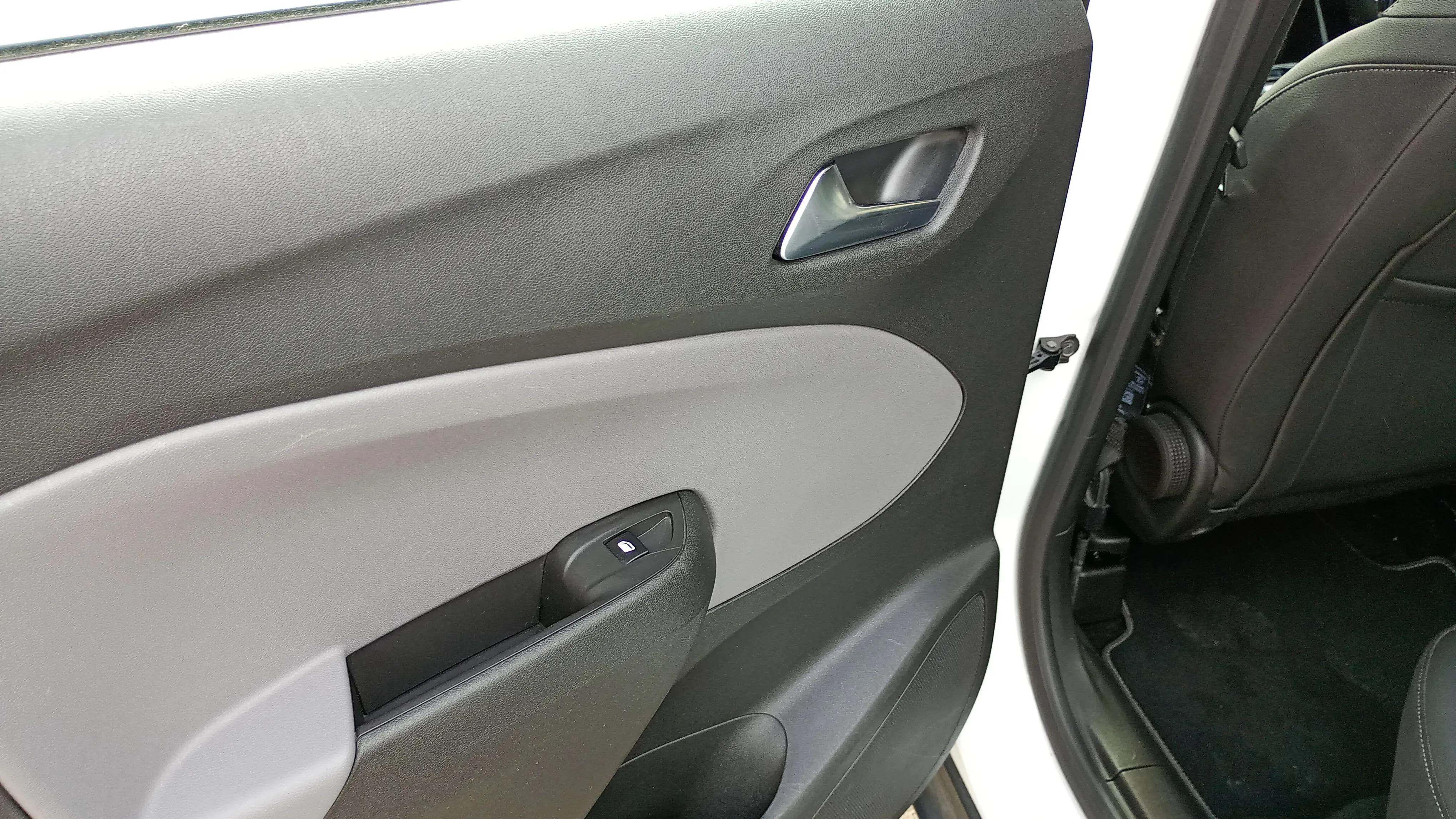 Opel Crossland 1.2 Innovation - foto 13